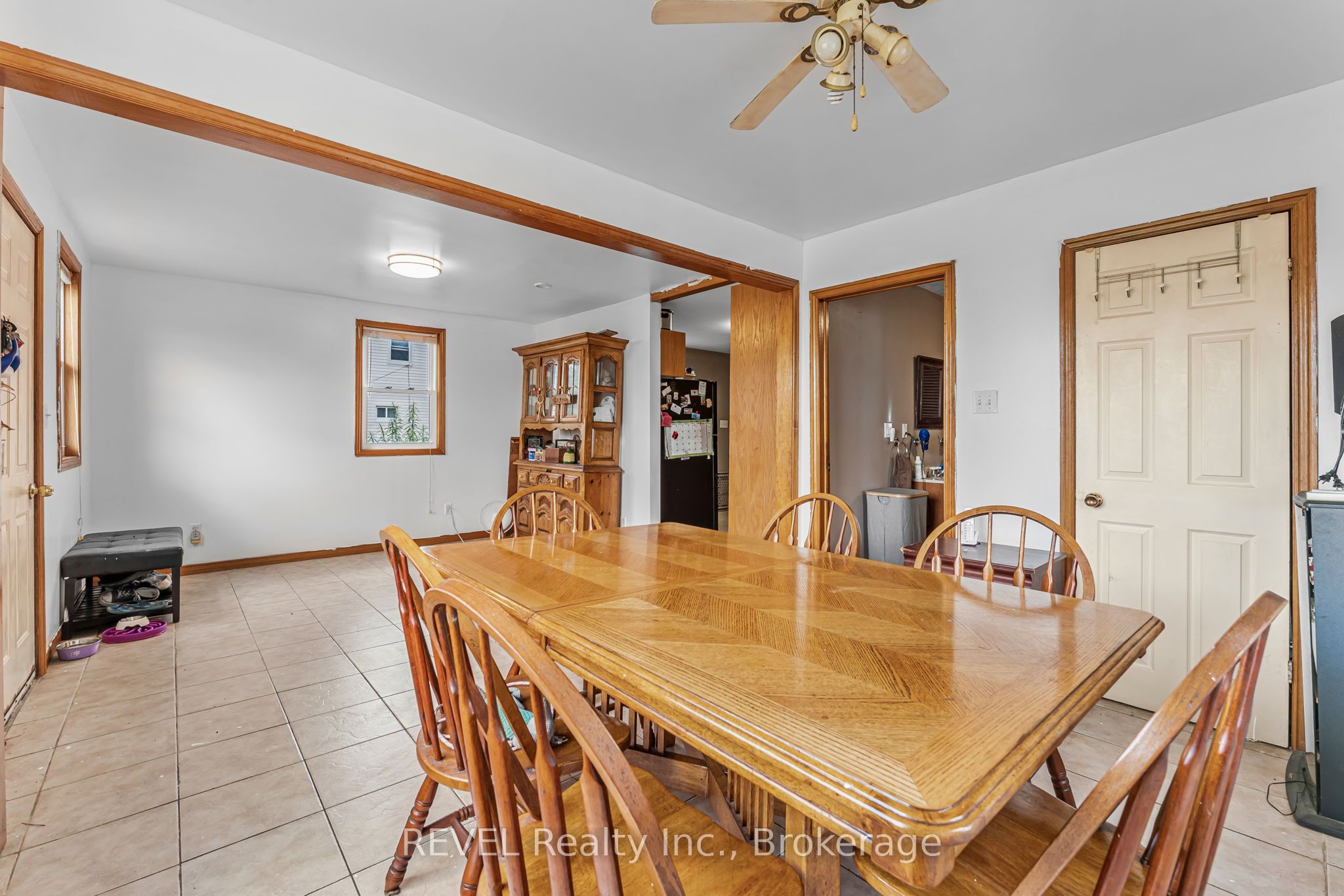 1032 Elm Street Property Photo 7