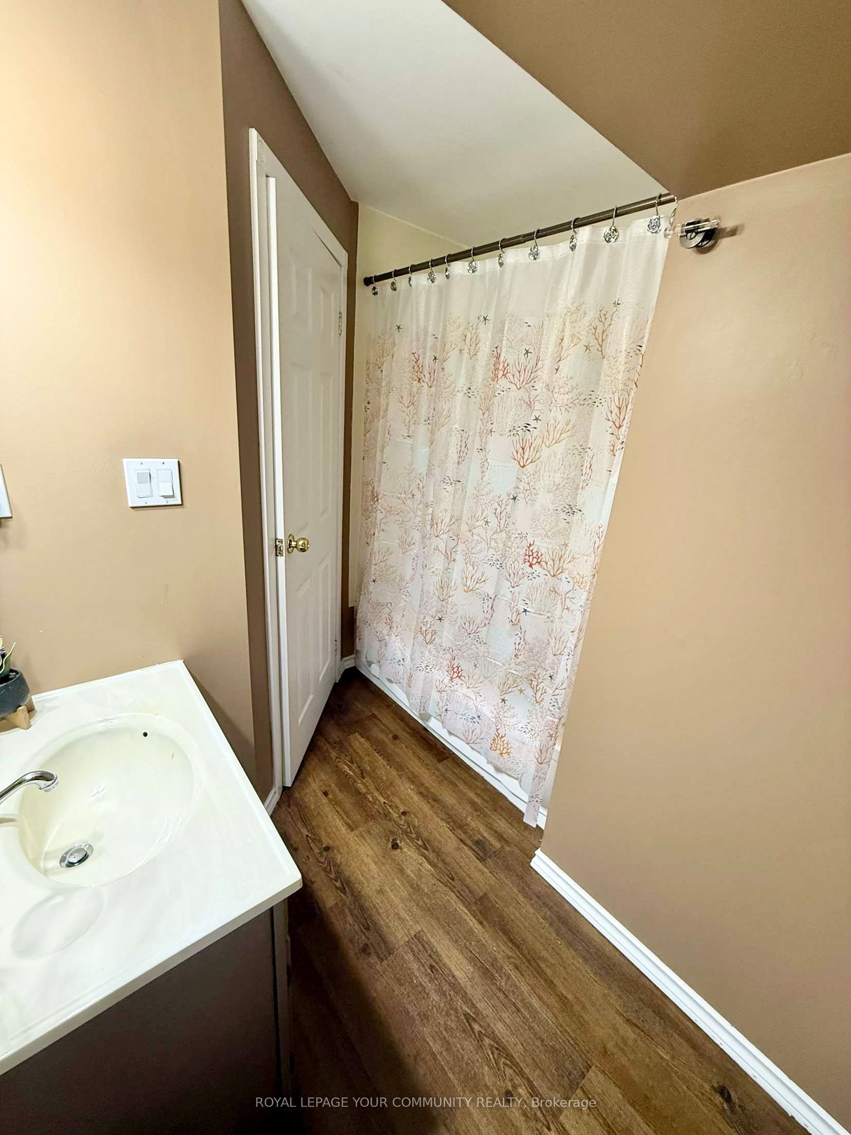 69 Branlyn Crescent Property Photo 22