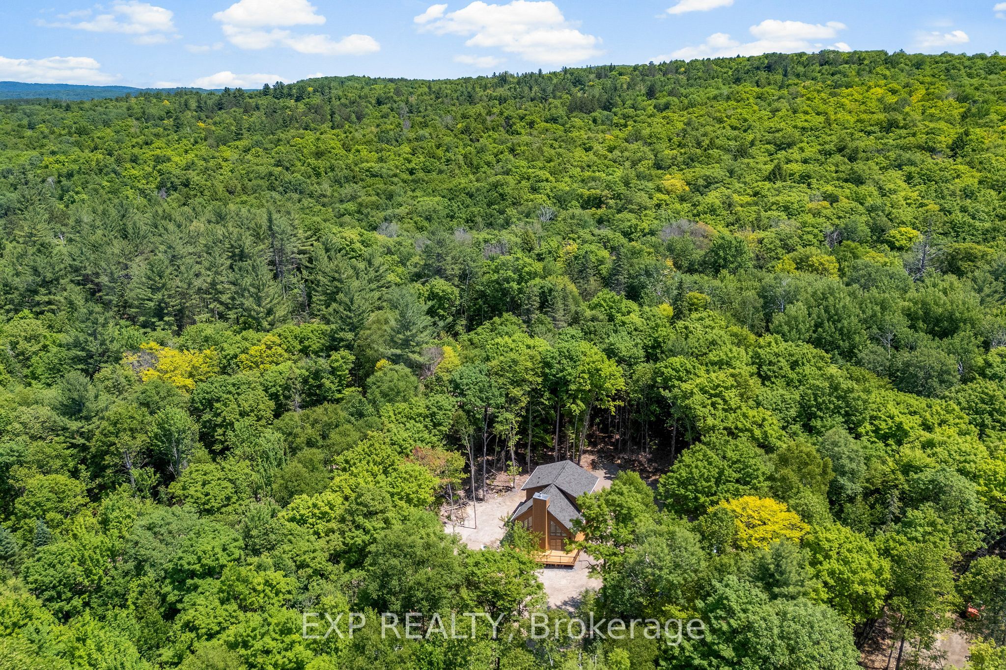 743 Lakewoods Drive Property Photo 5