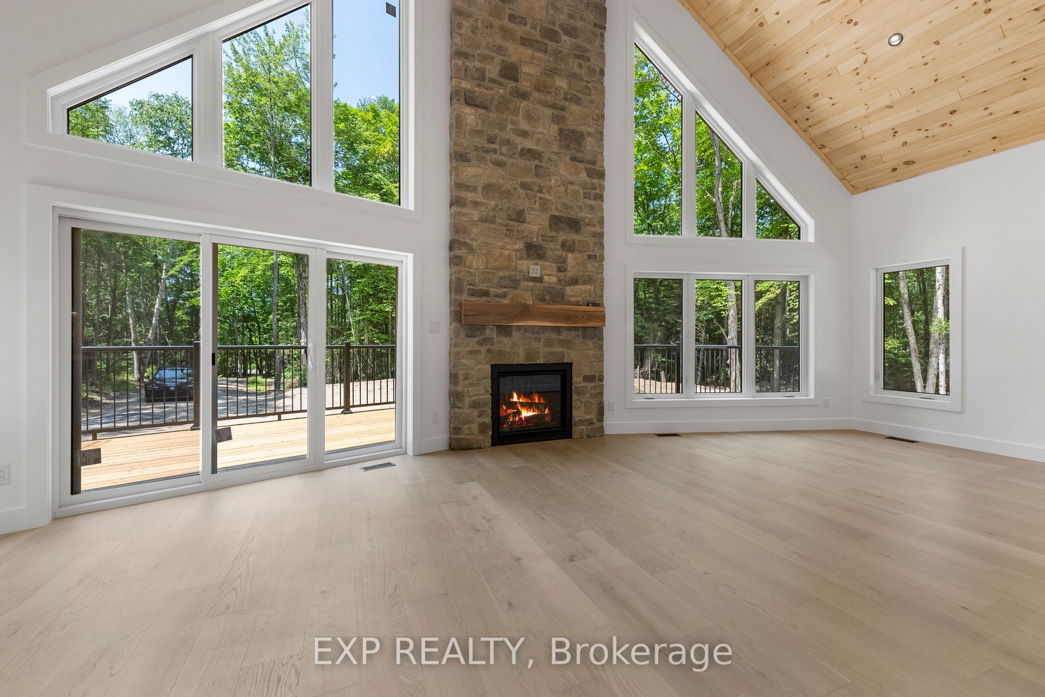 743 Lakewoods Drive Property Photo 9