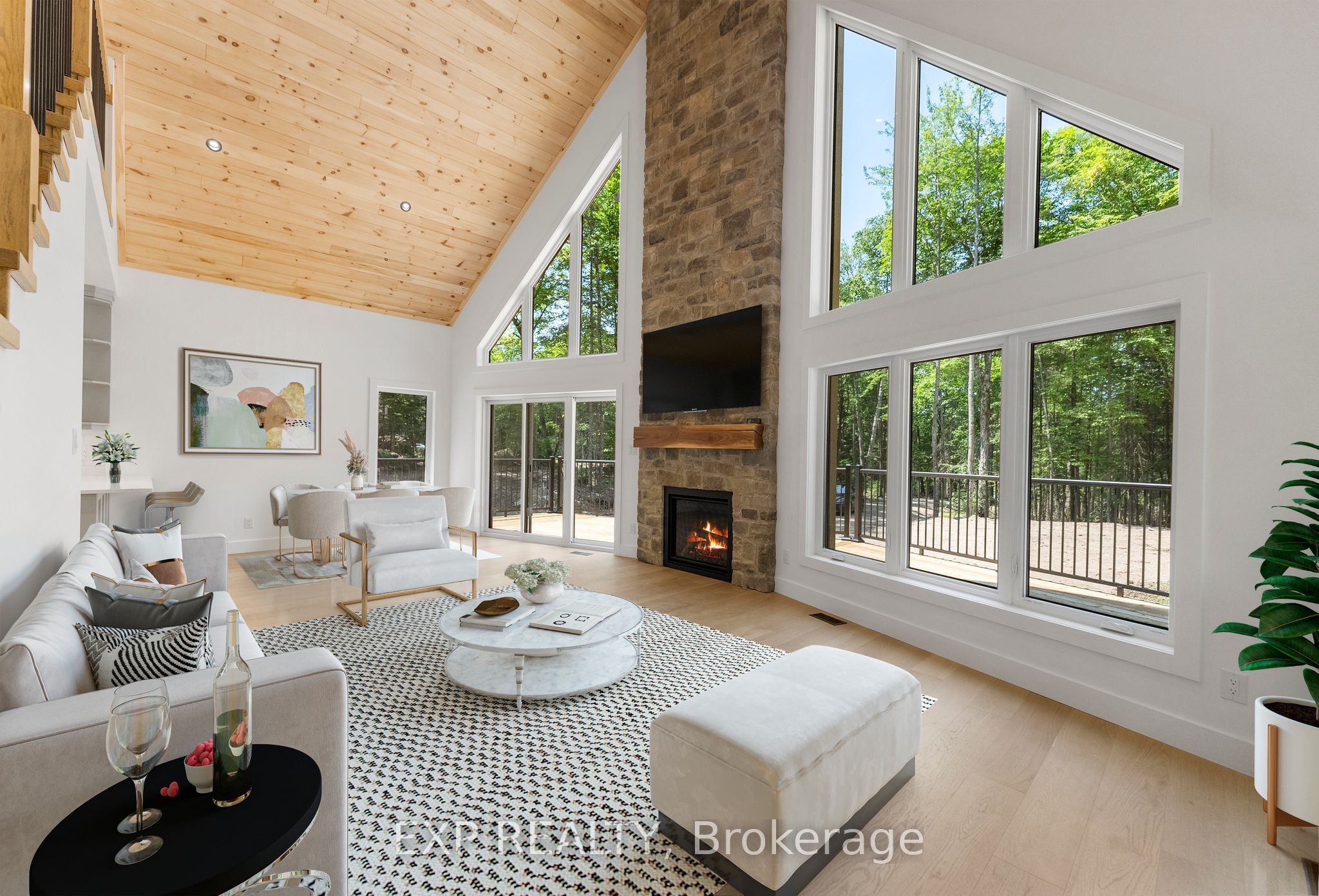 743 Lakewoods Drive Property Photo 10