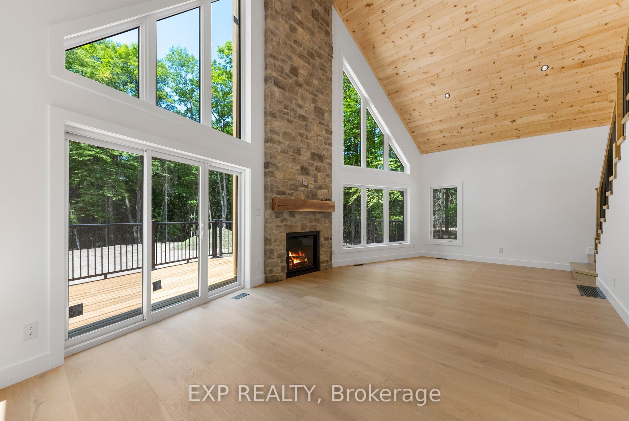 743 Lakewoods Drive Property Photo 13