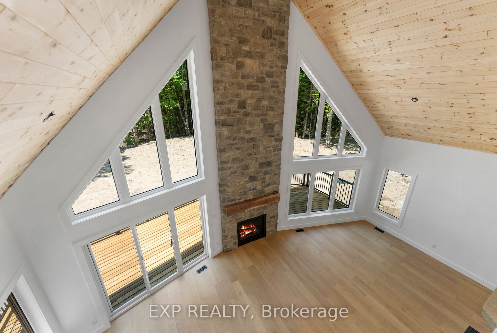 743 Lakewoods Drive Property Photo 15