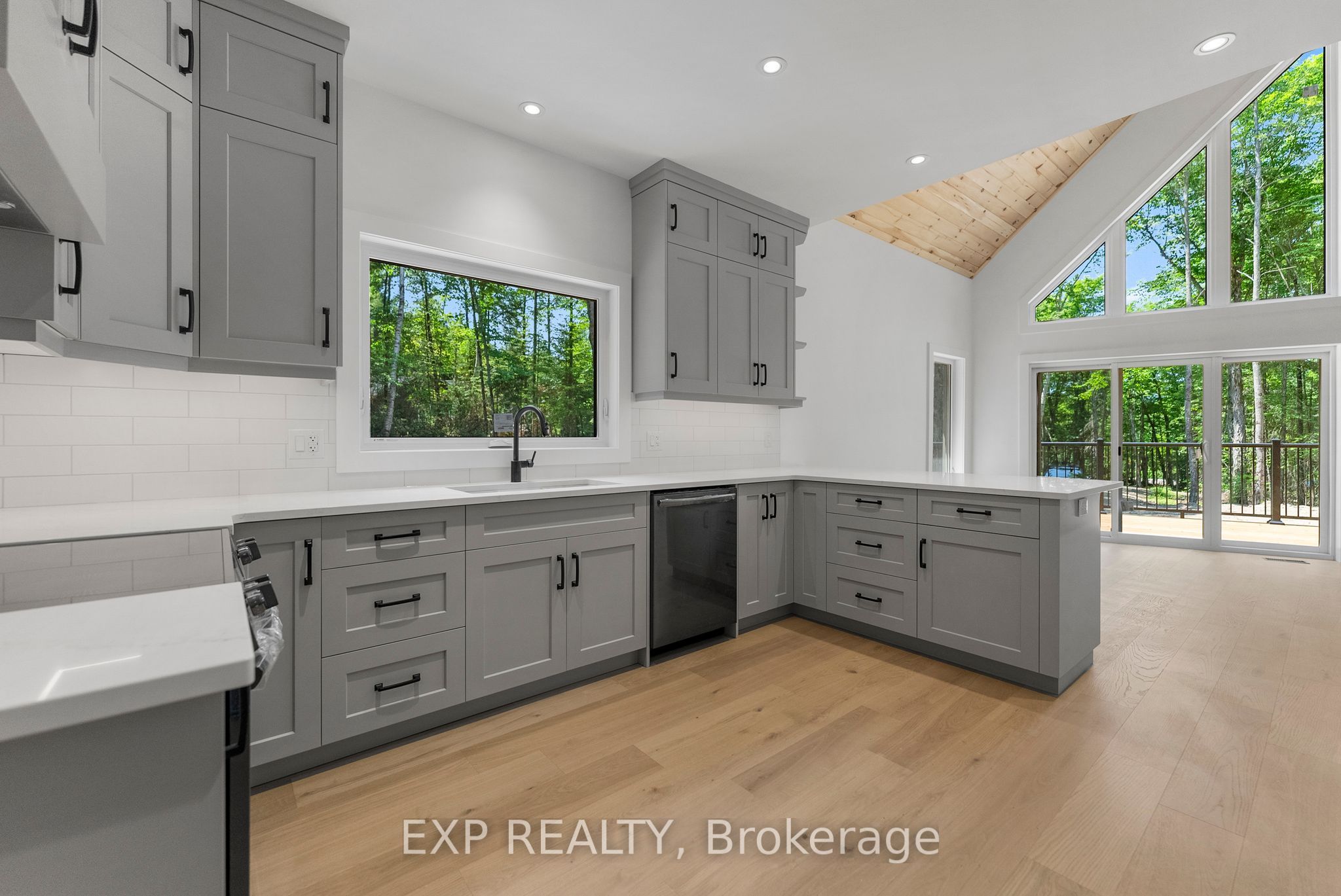 743 Lakewoods Drive Property Photo 21