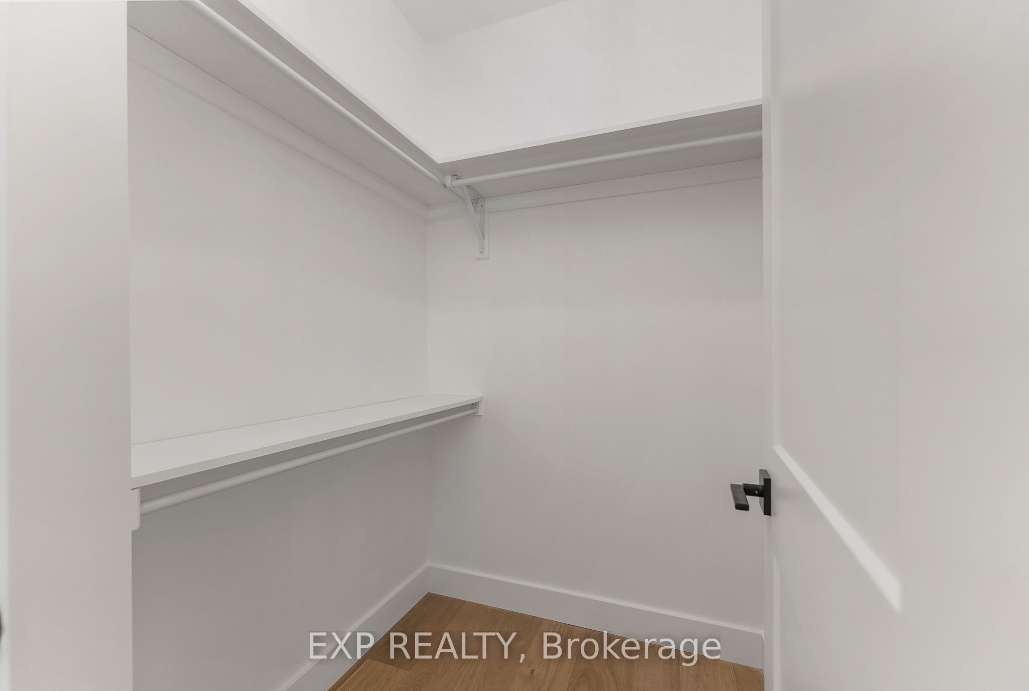 743 Lakewoods Drive Property Photo 27