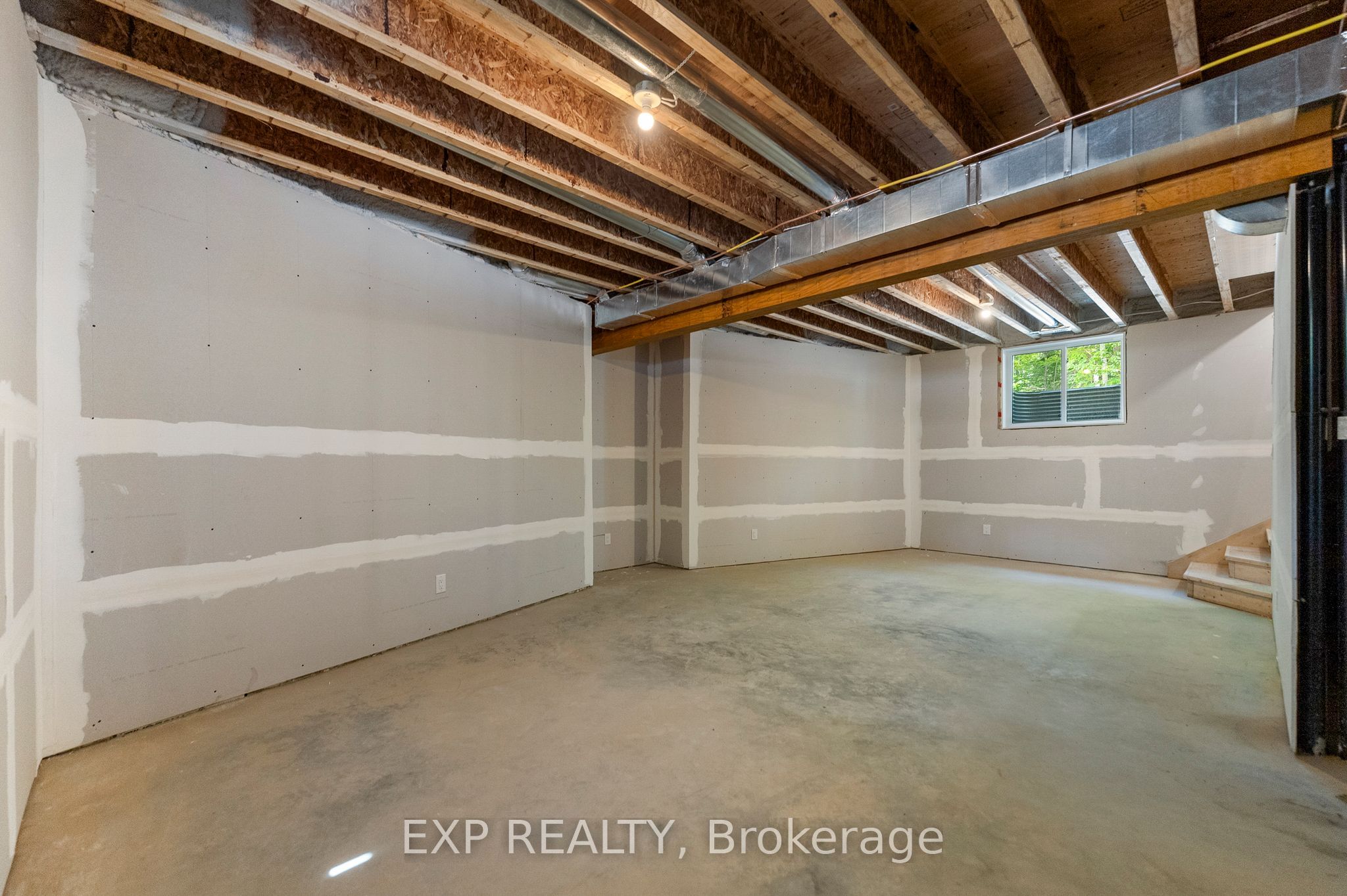 743 Lakewoods Drive Property Photo 36