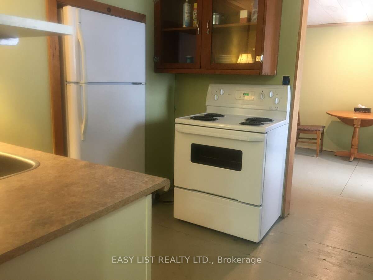 1045 Reynolds Road Property Photo 10