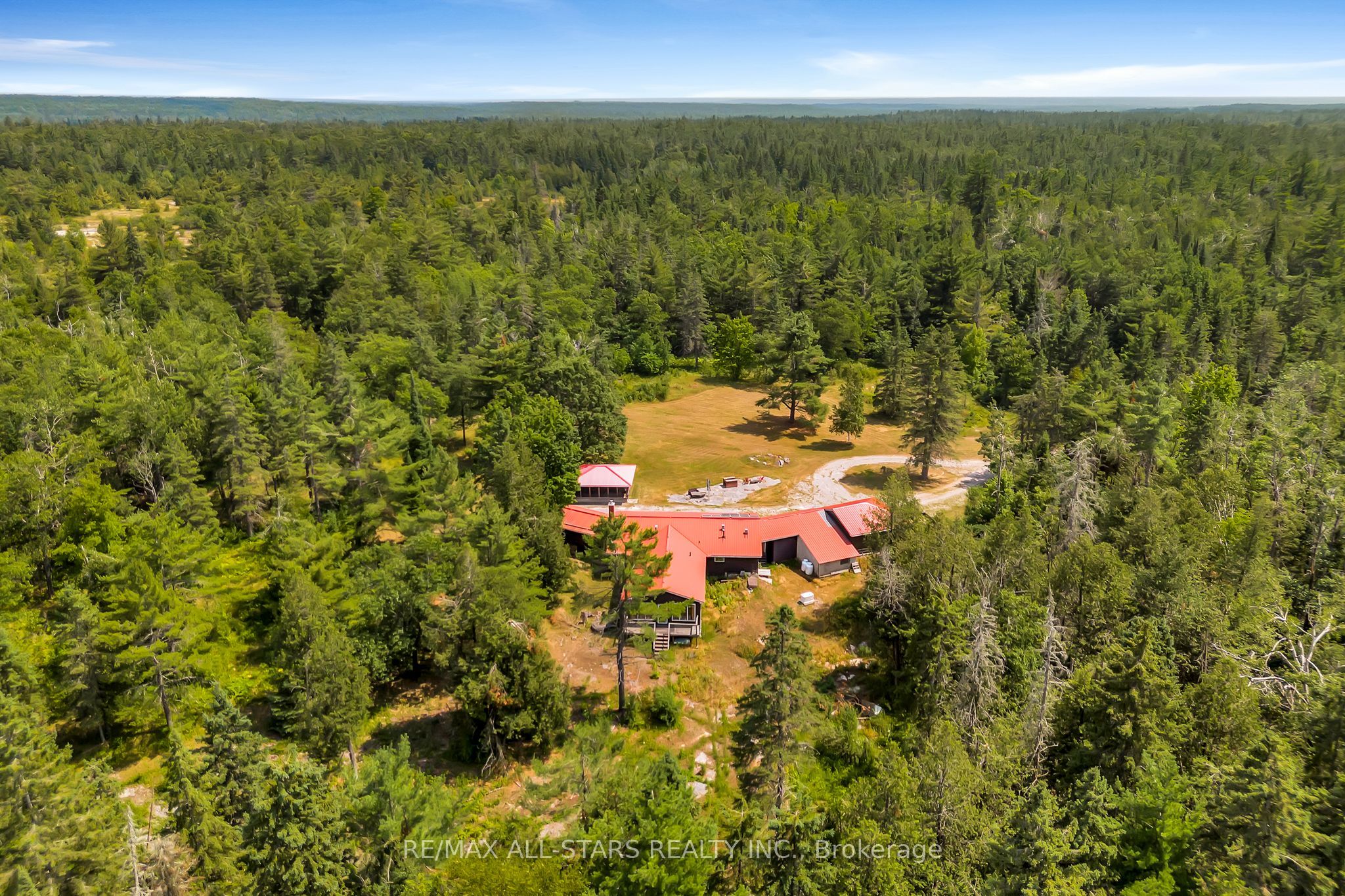 380 Ledge Rd Property Photo 1