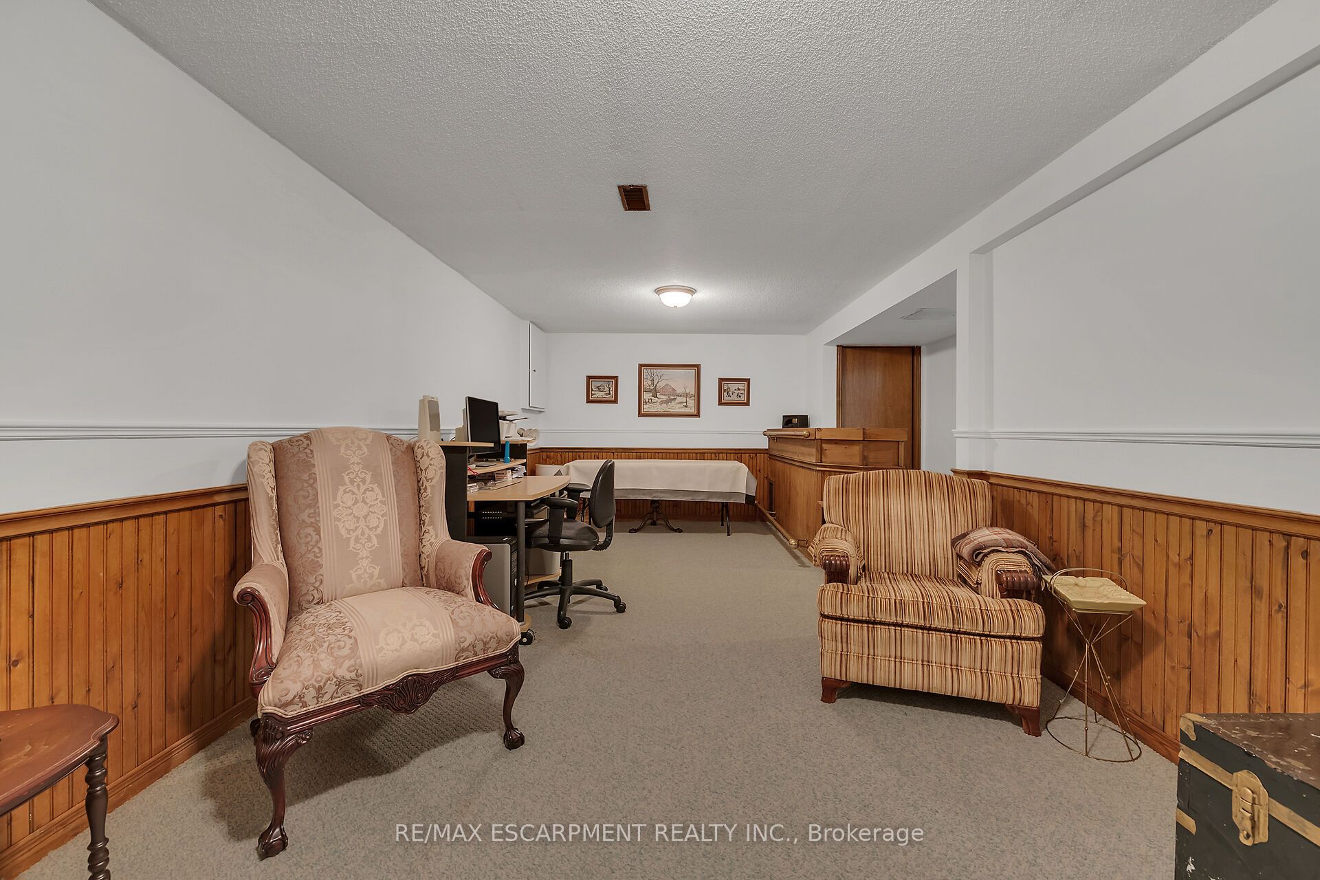 110 Ayr Street Property Photo 31