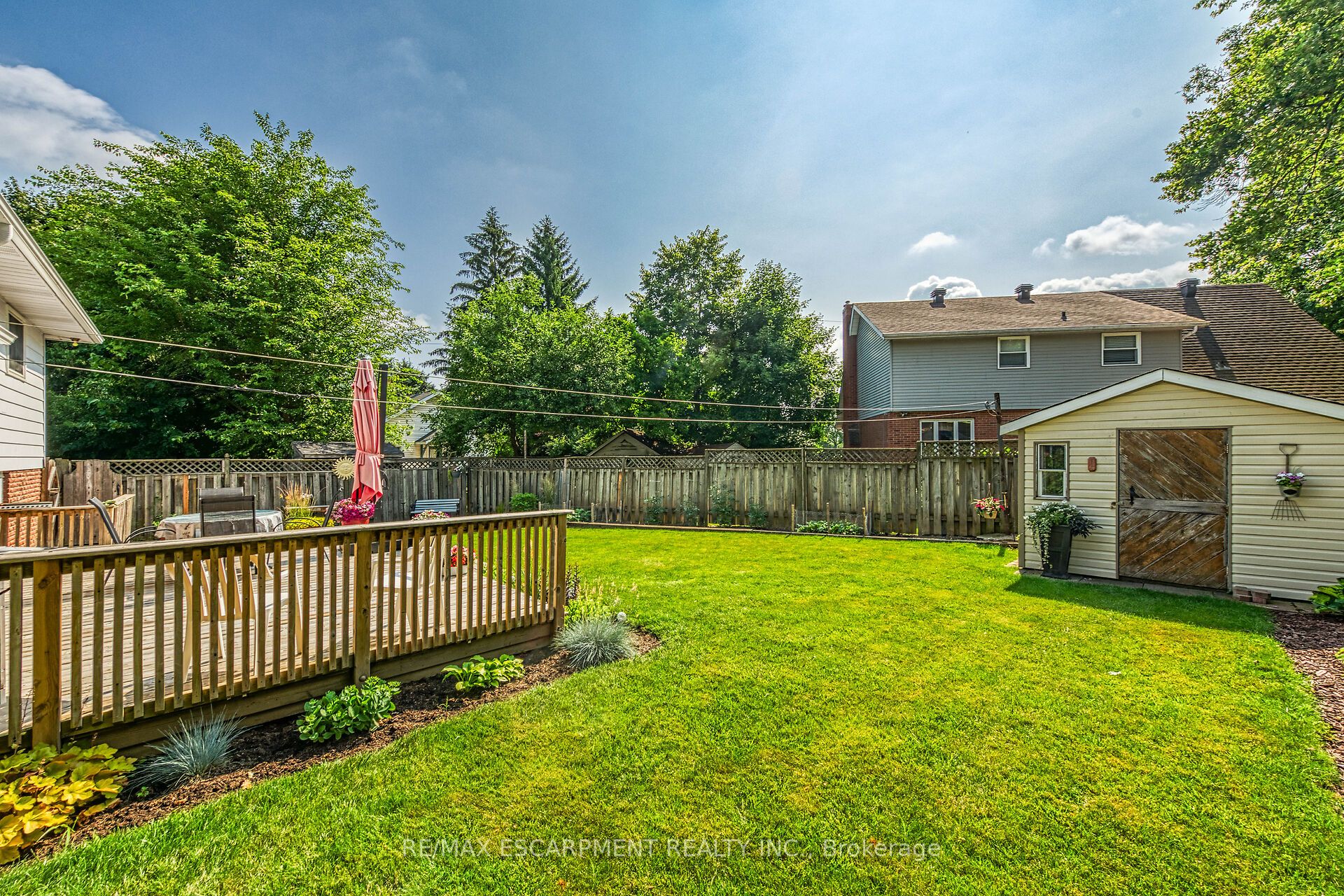 110 Ayr Street Property Photo 40