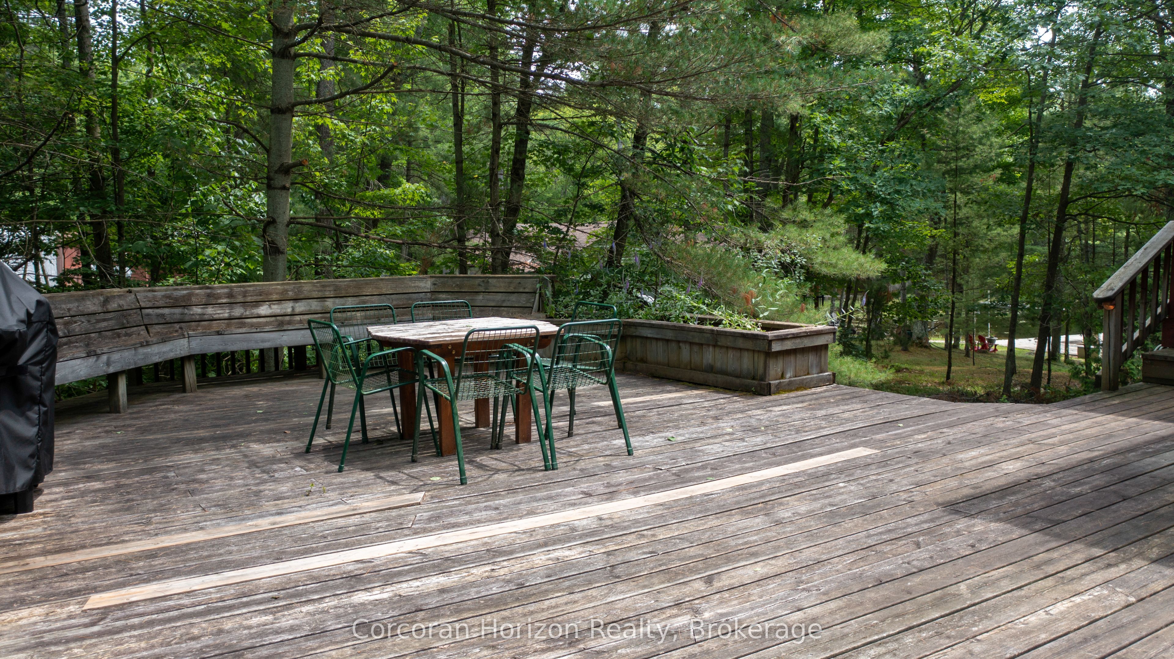 162 Winding Way Property Photo 6
