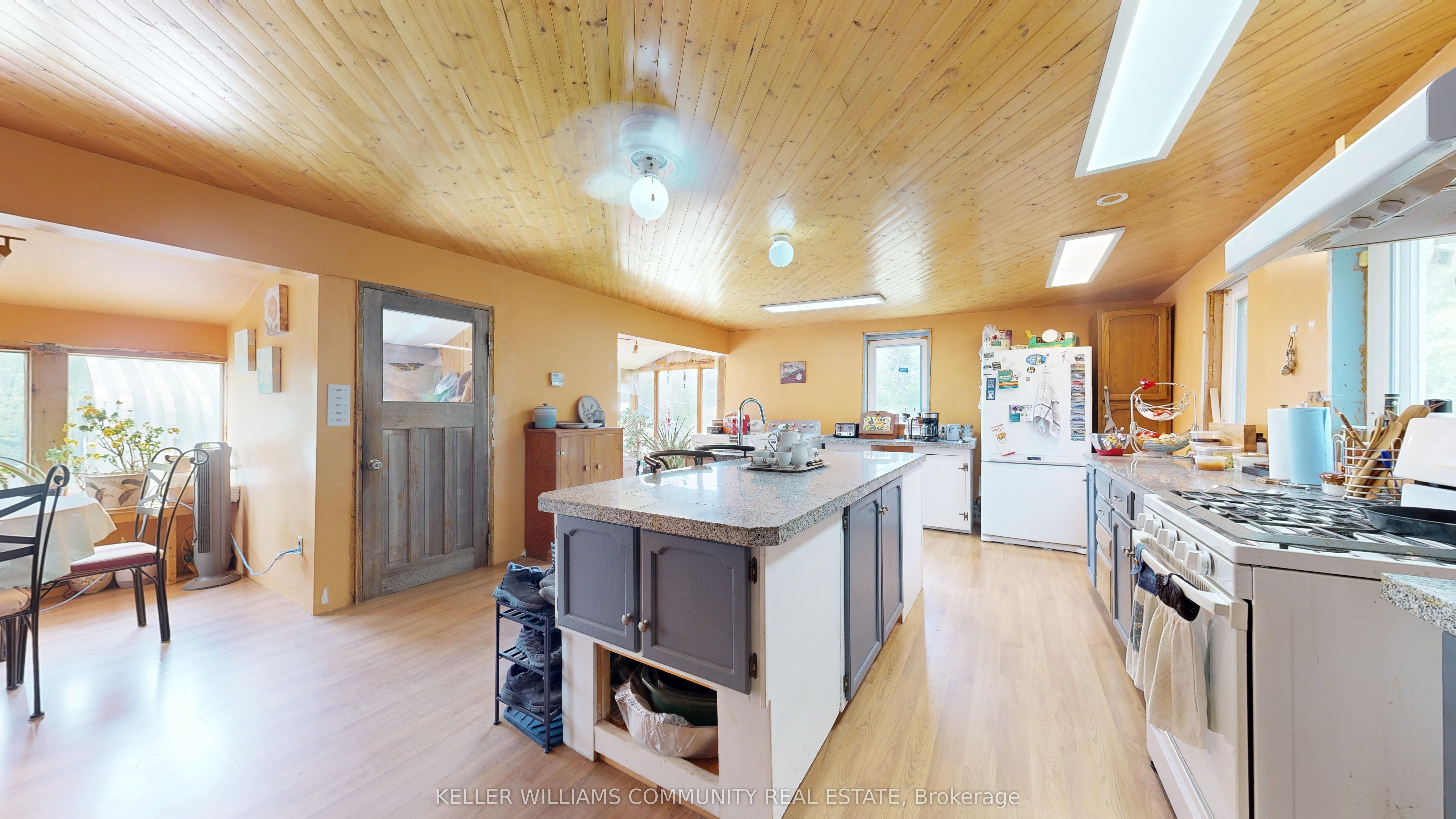 8814 County Rd 50 Road Property Photo 7