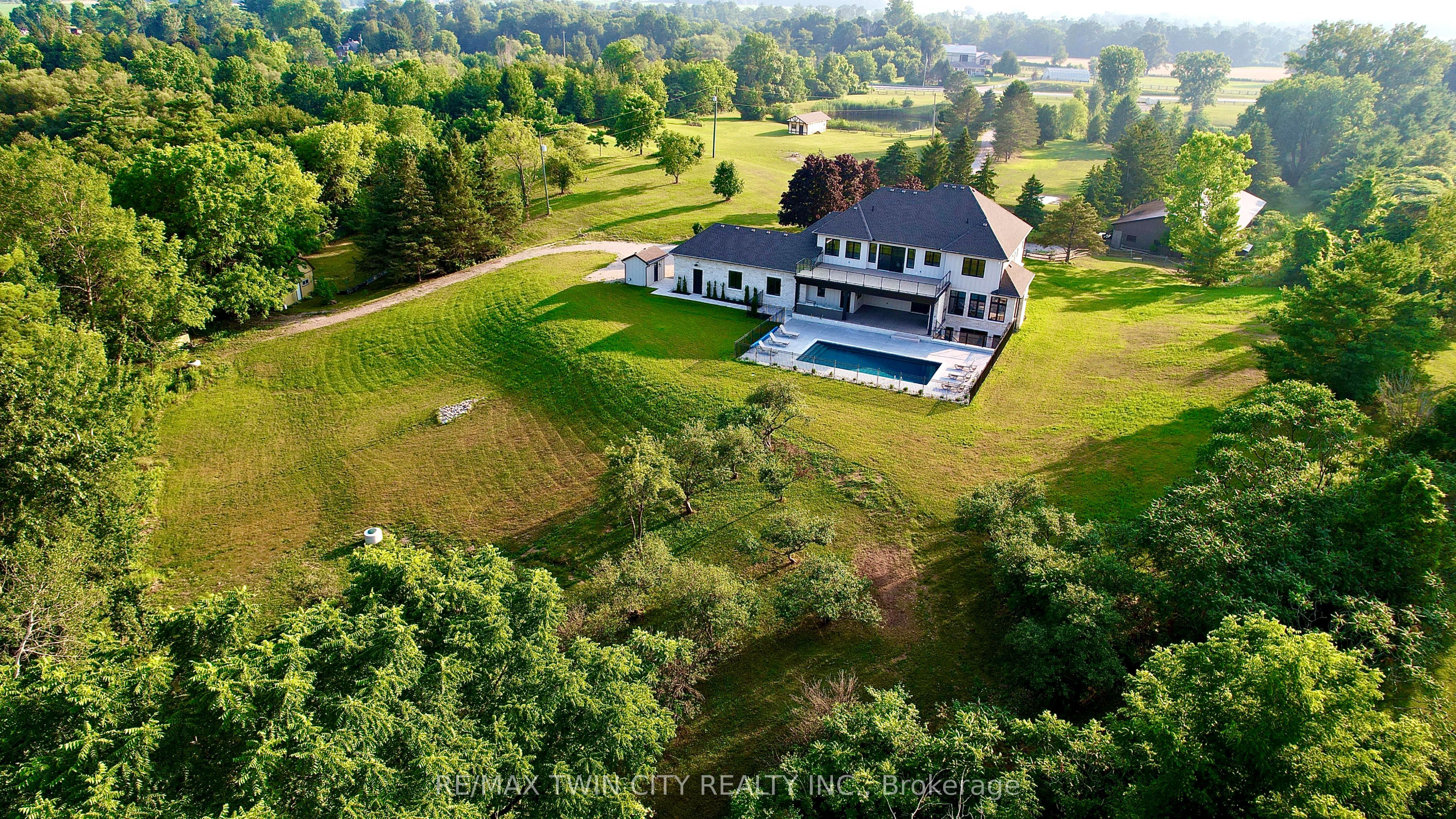 30 Highway 2 N/a Property Photo 4