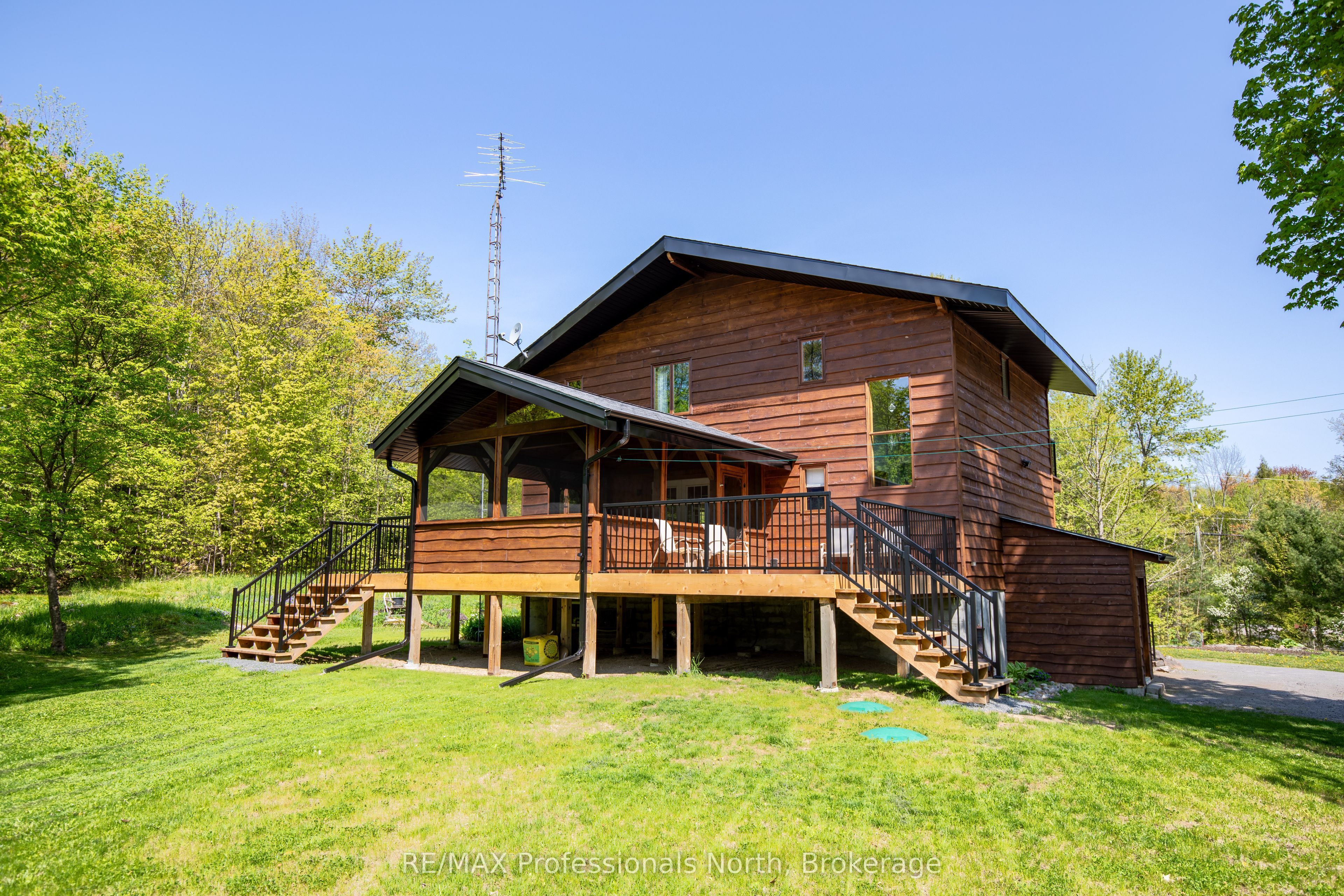1107 Falkenburg Rd Property Photo 1
