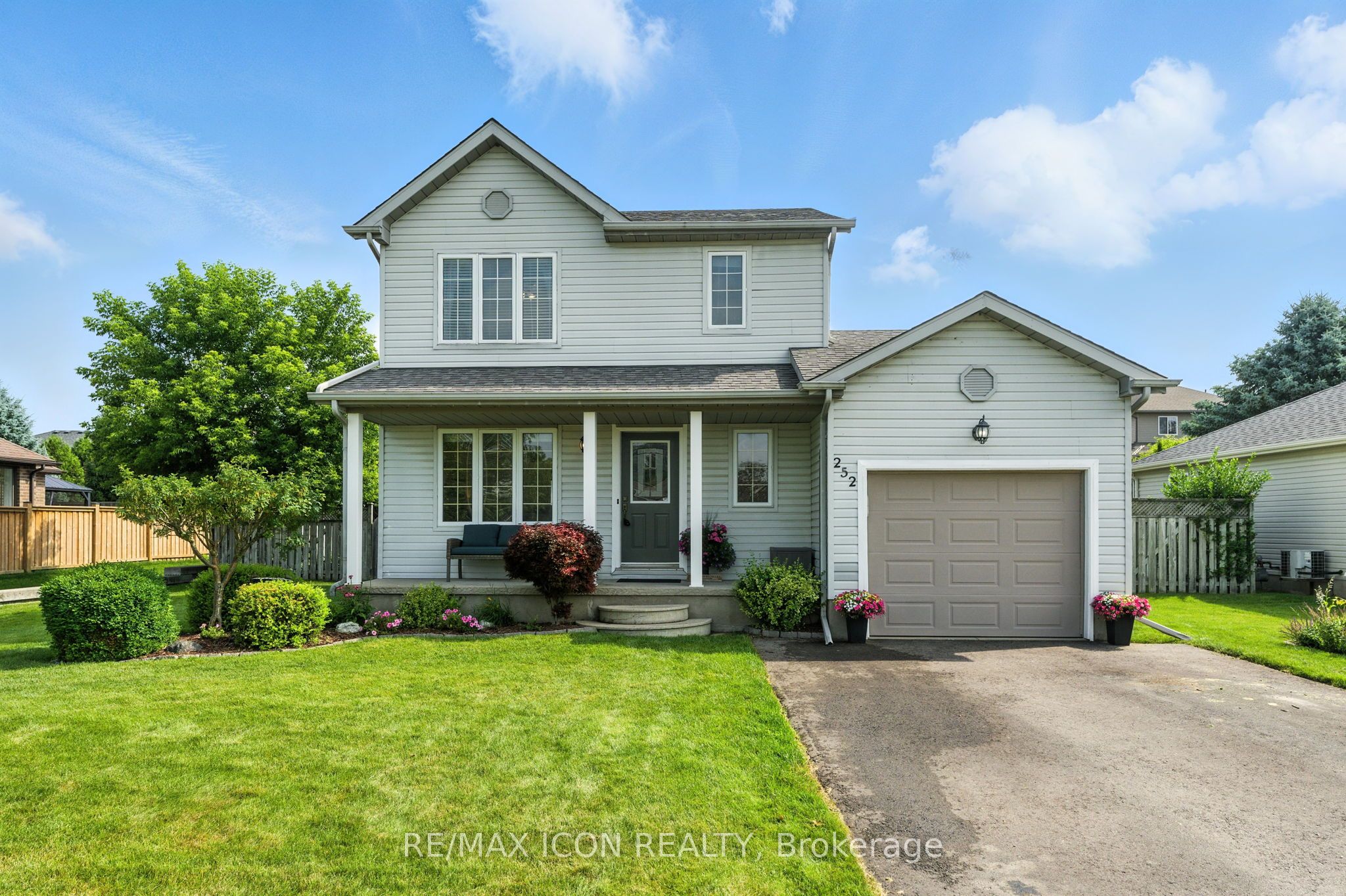 252 Fennel Street Property Photo 1