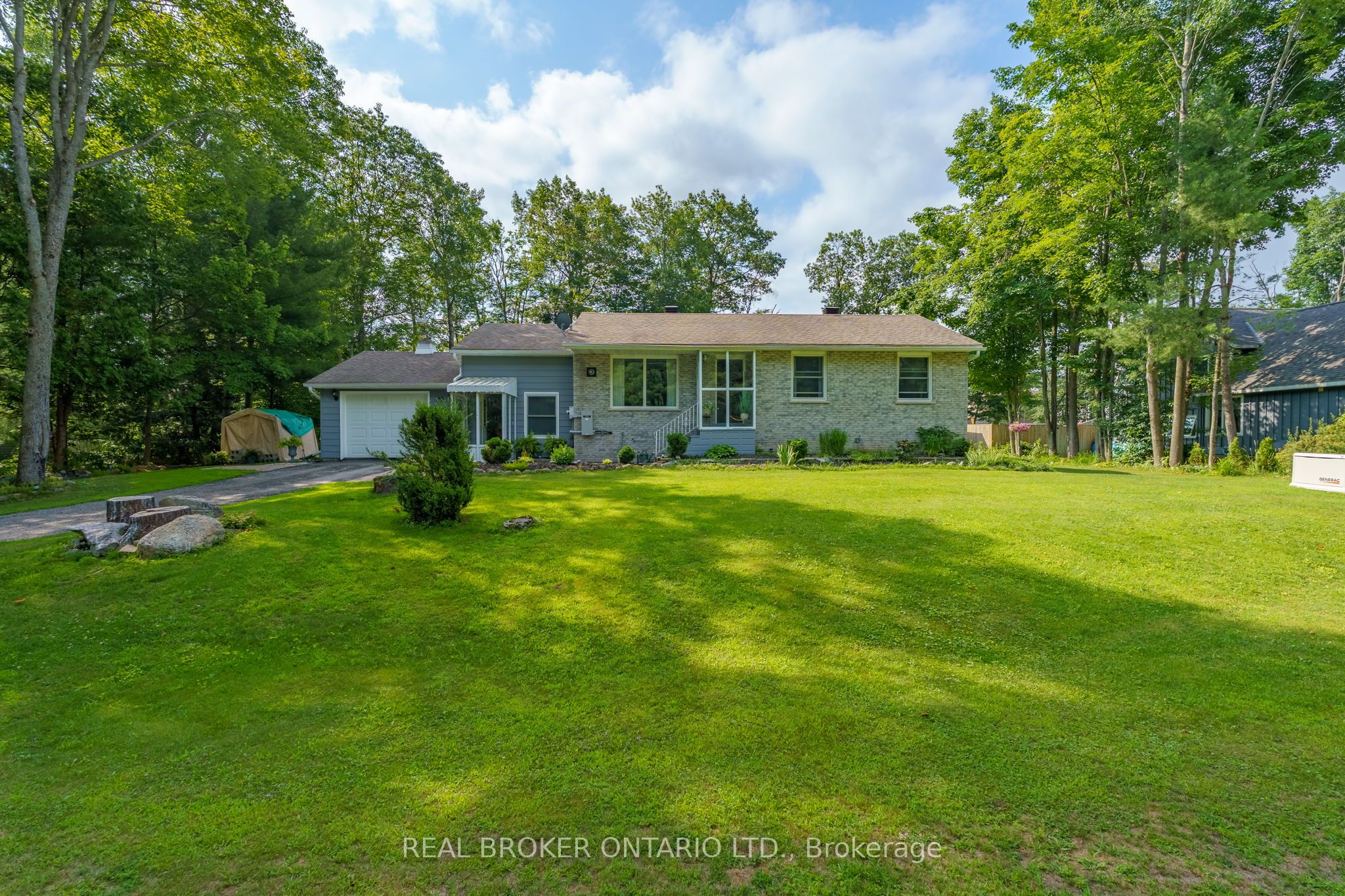 145 Blanchard Street W Property Photo 1