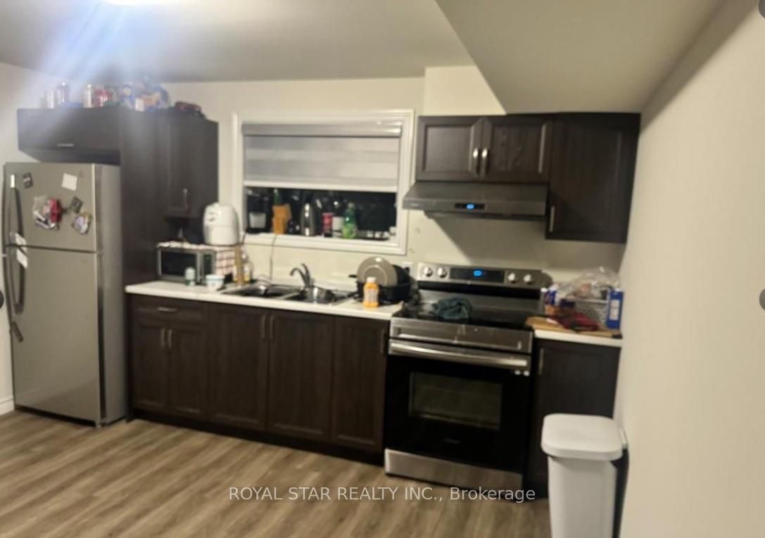 X12281331 Property Photo 19