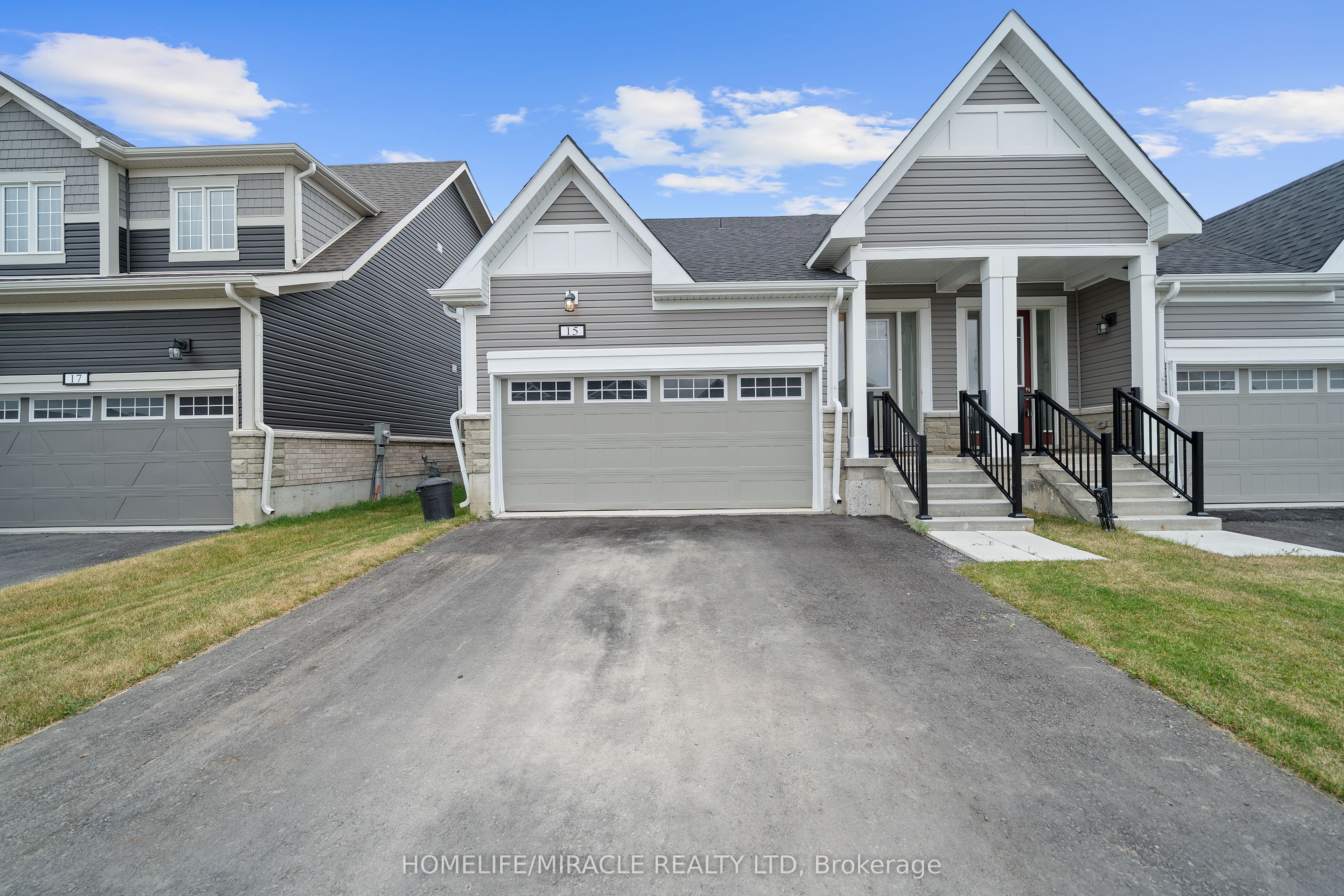 1 Golf Links Dr Property Photo 1