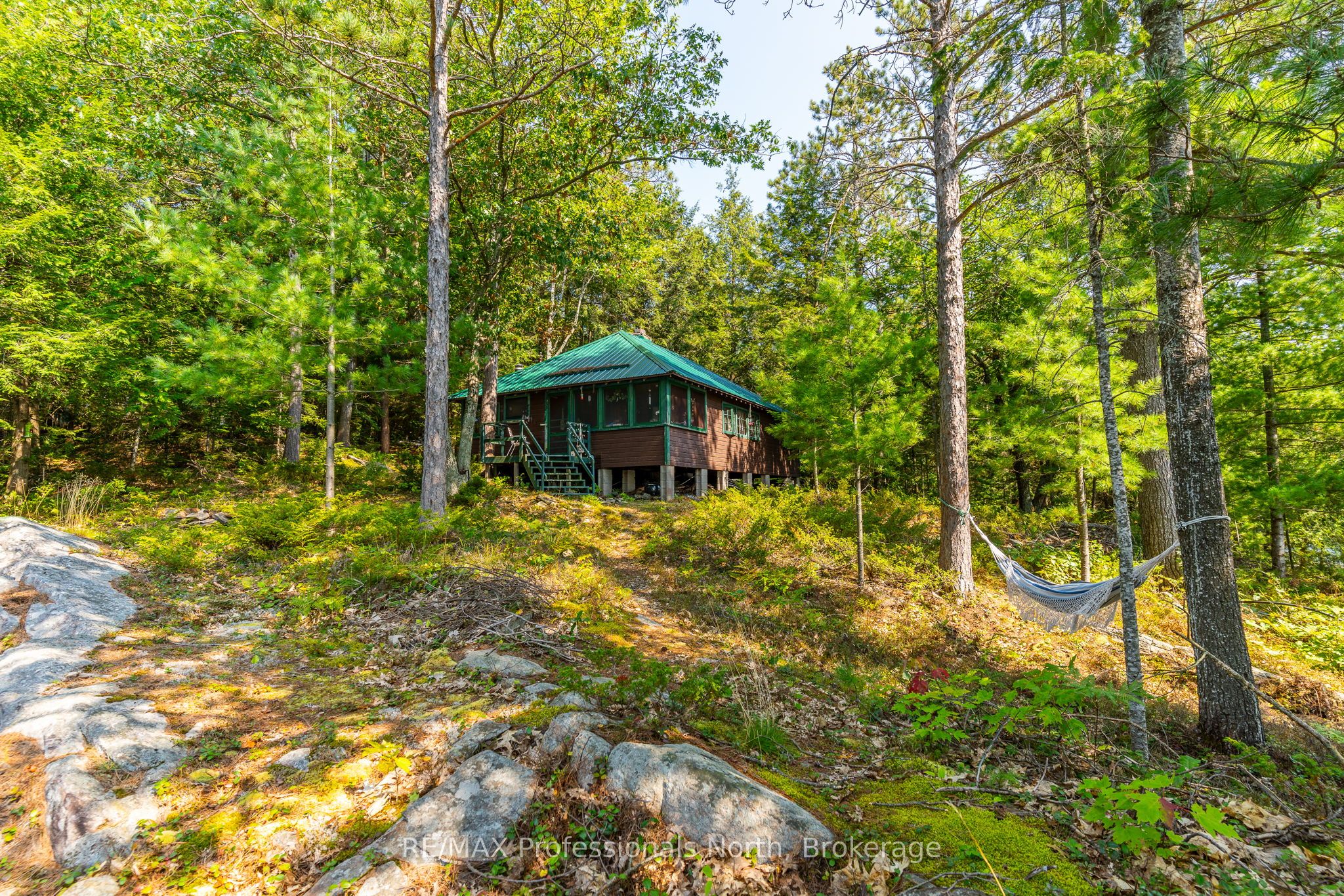 13055 Little Hawk South Shore Road
