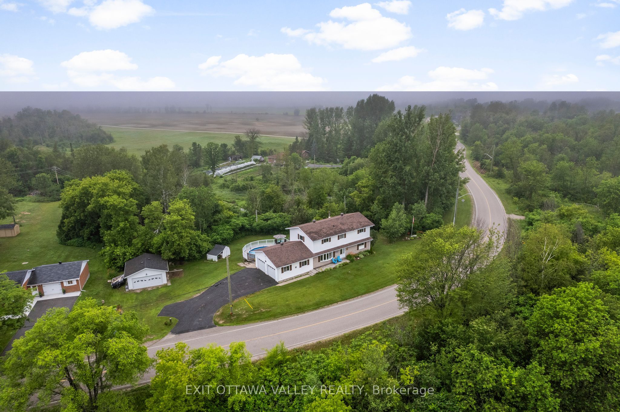 13 Watchorn Drive Property Photo 1