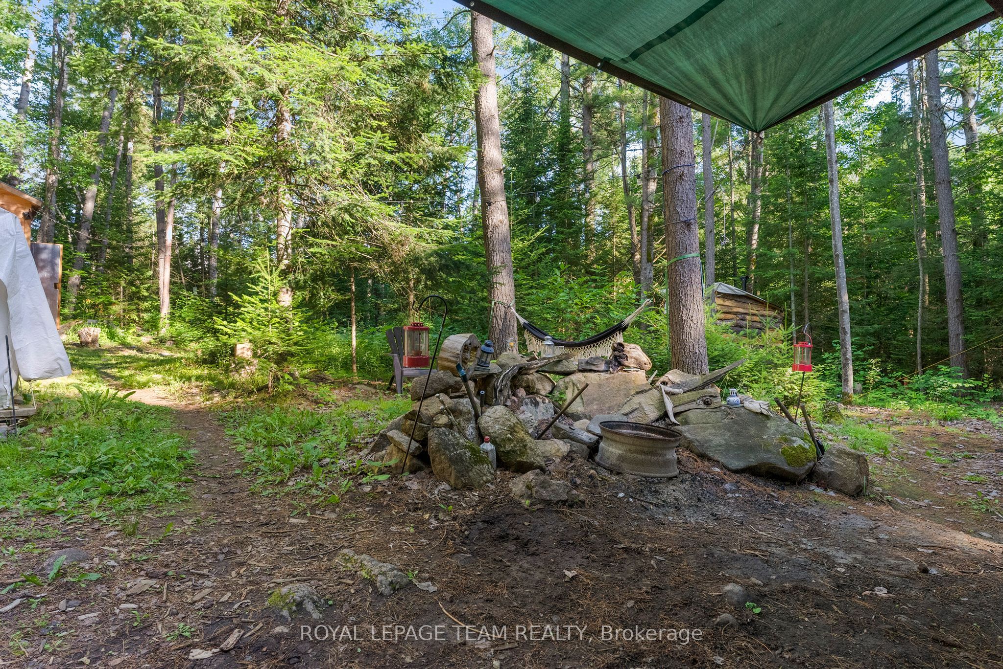 00 Highway 41 Highway Property Photo 15