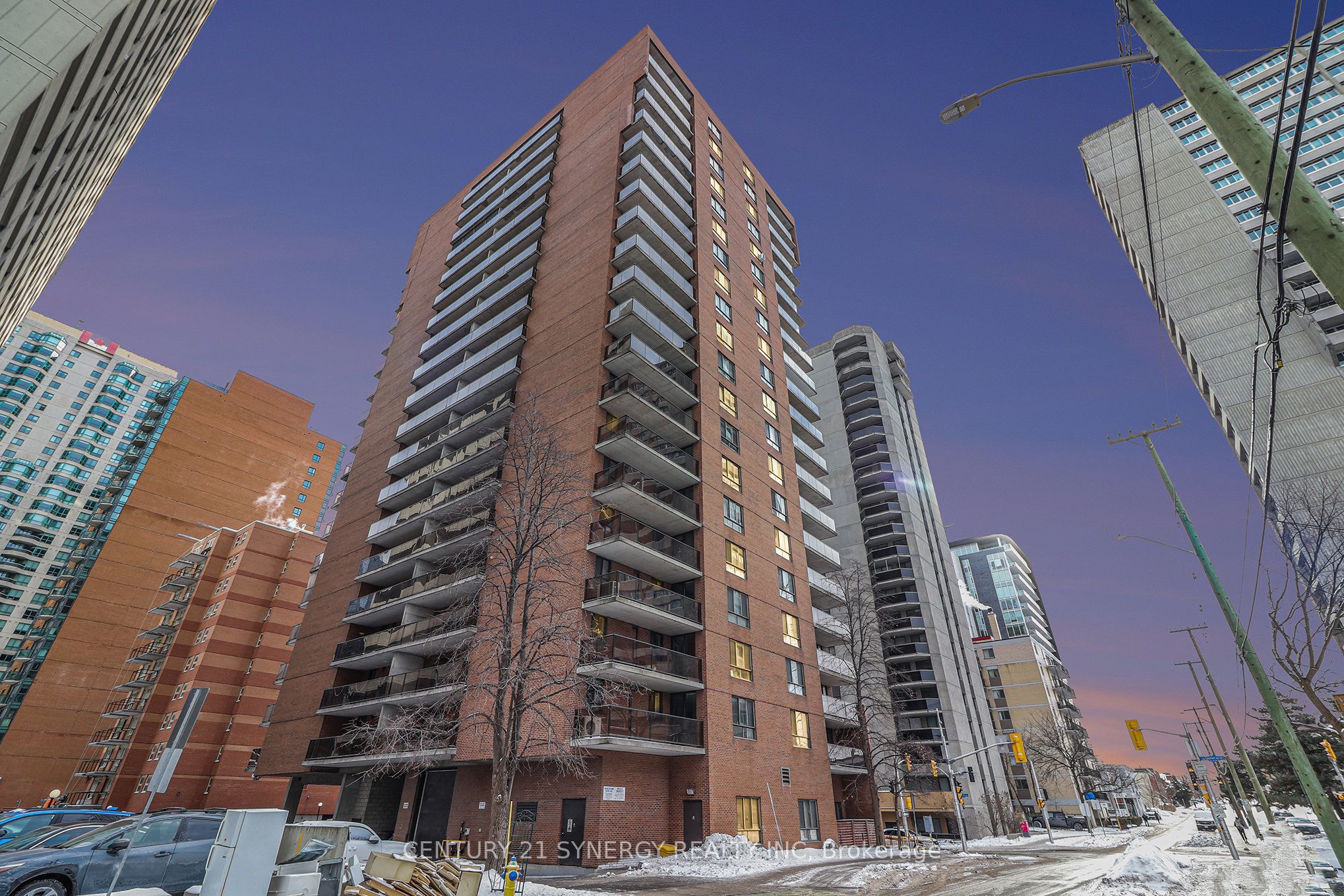 475 Laurier Ave W Property Photo 1