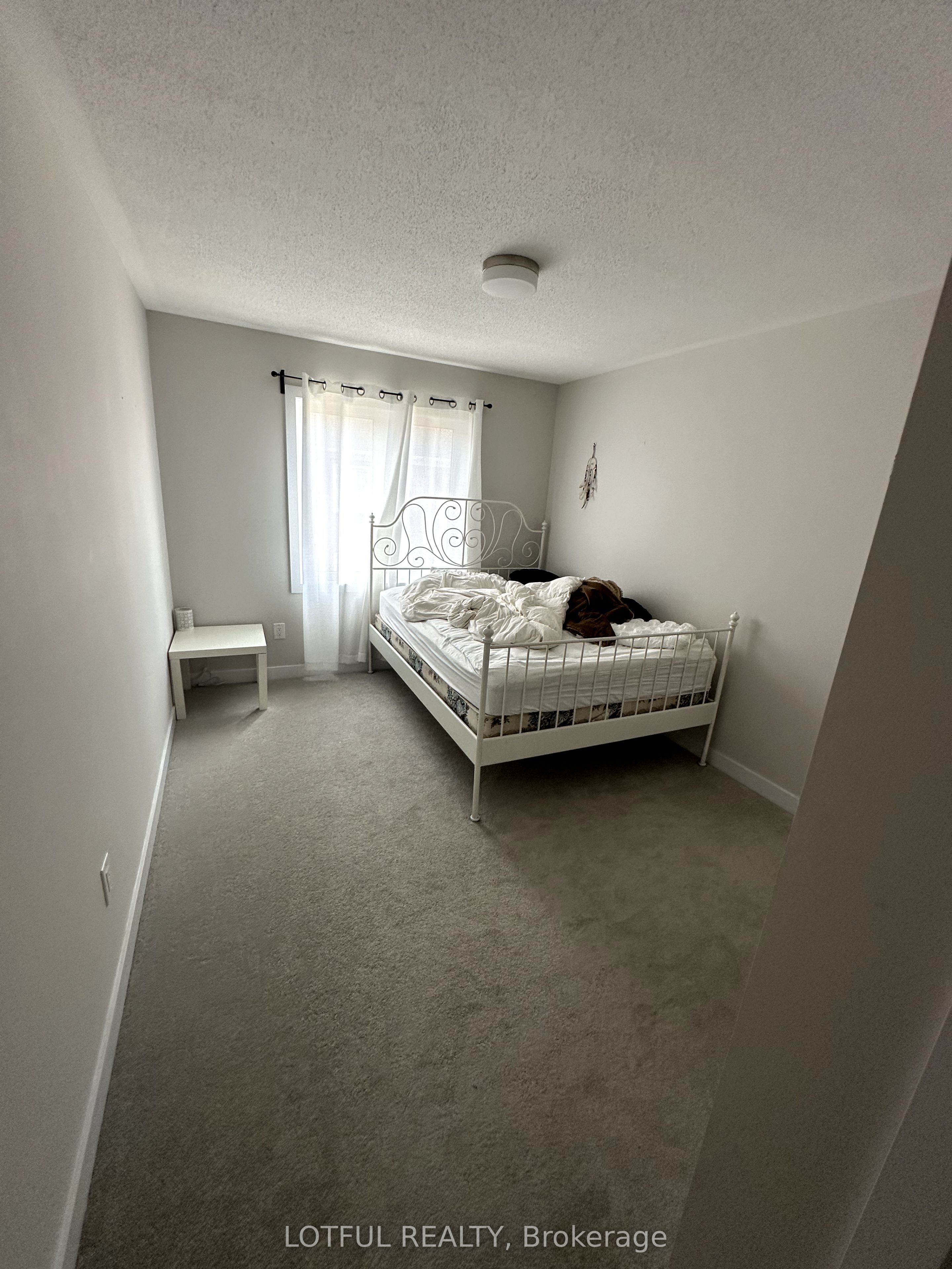 44 Chasing Grove Property Photo 12