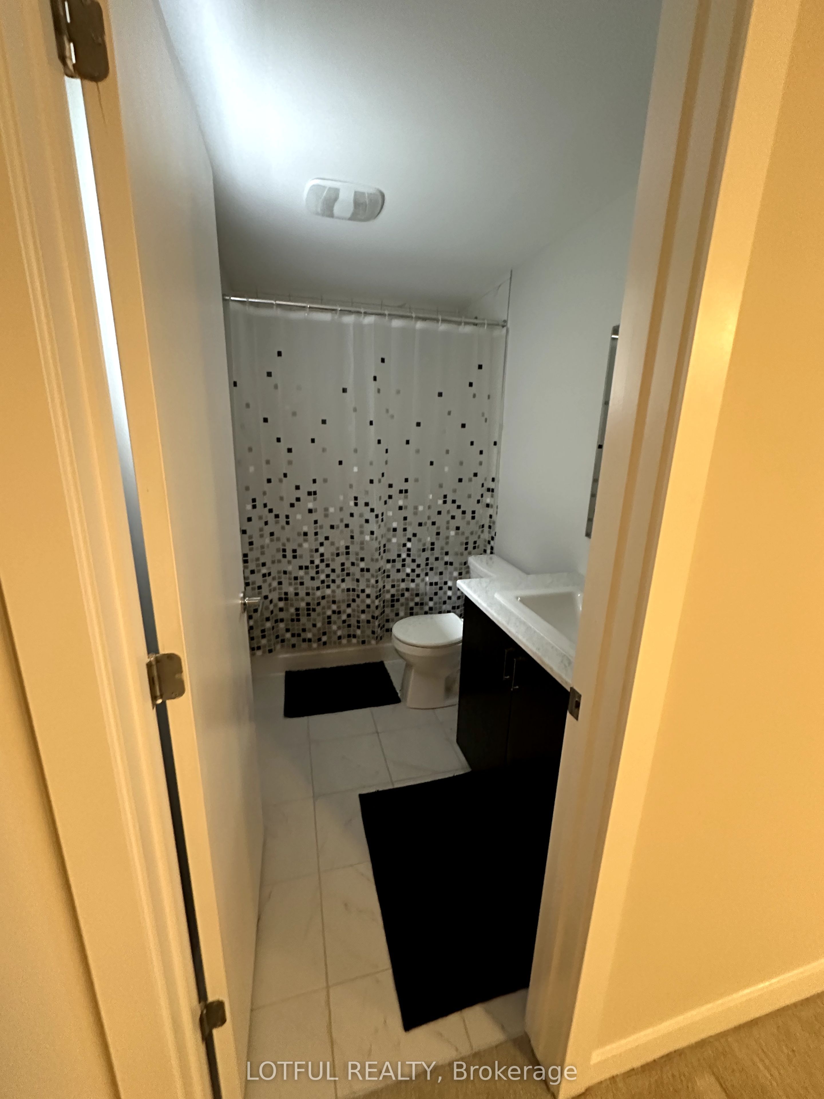 44 Chasing Grove Property Photo 21