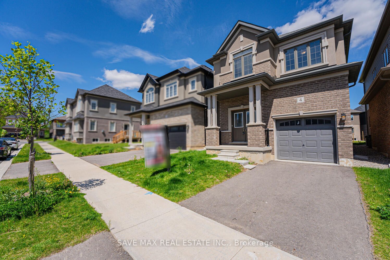 4 Tarrison Street S Property Photo 4