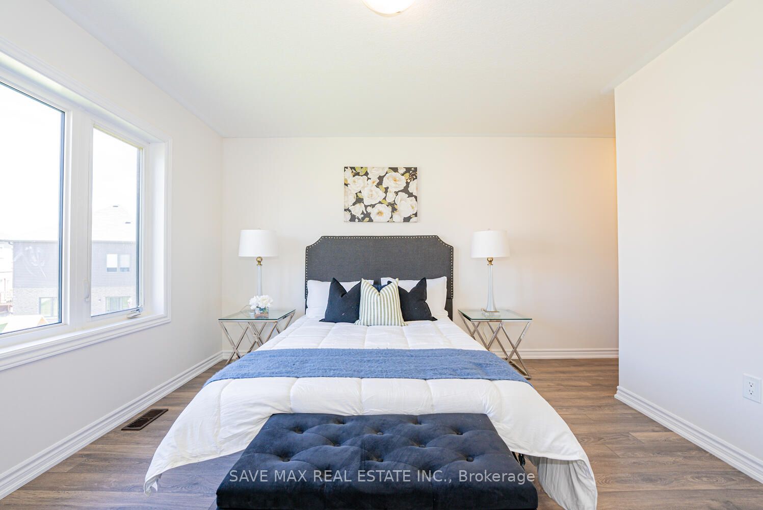 4 Tarrison Street S Property Photo 28