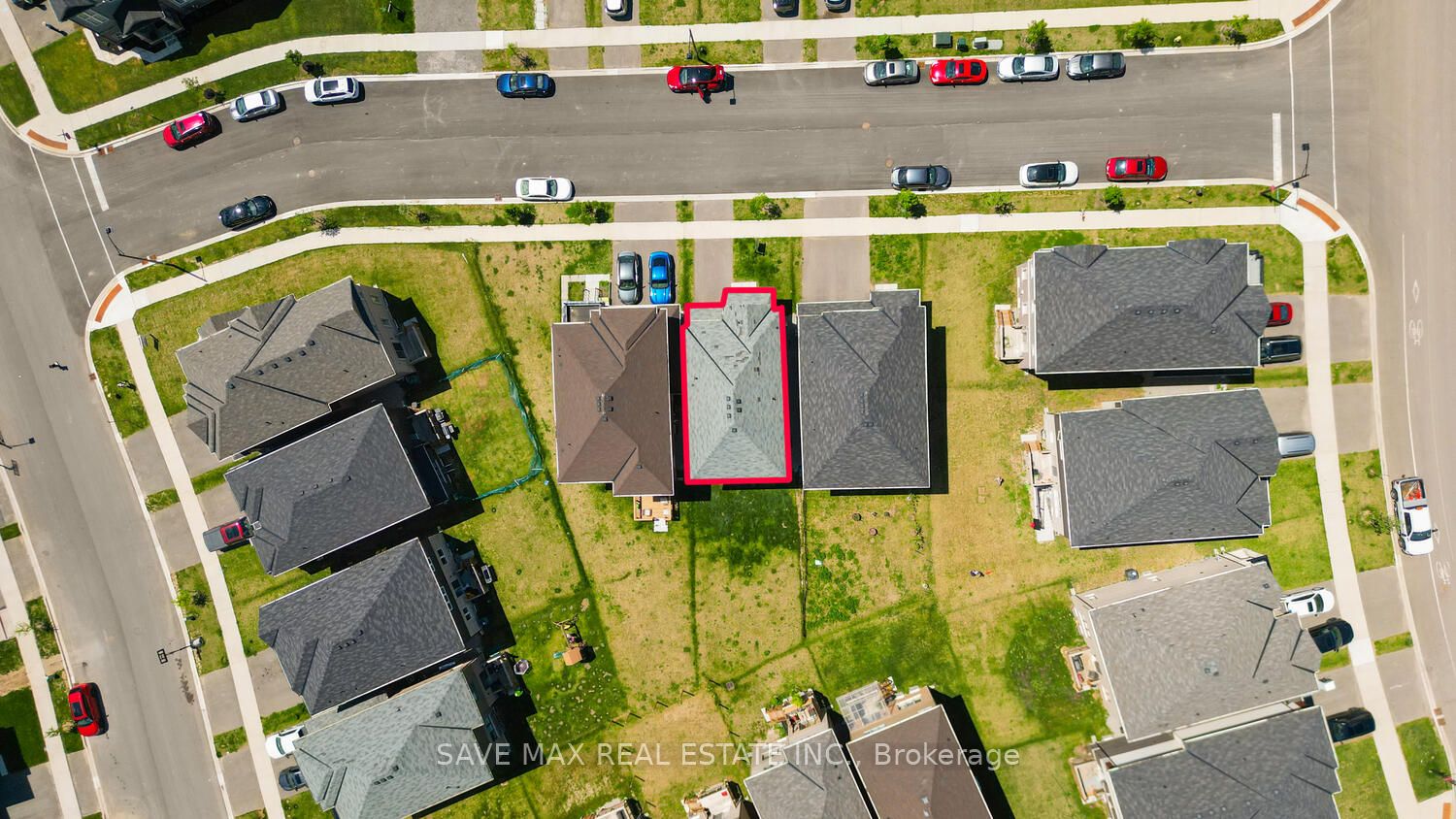 4 Tarrison Street S Property Photo 45