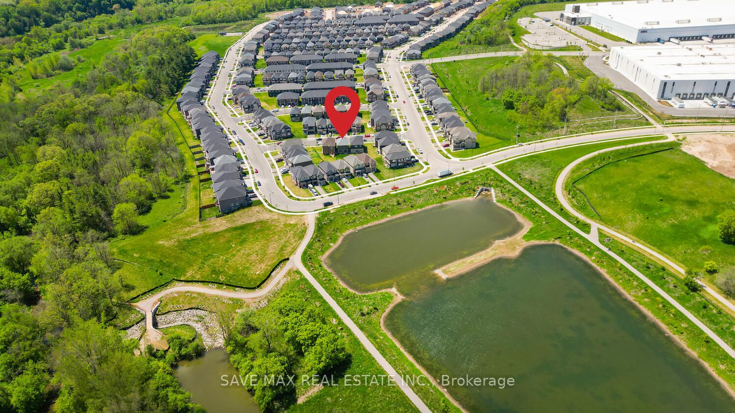 4 Tarrison Street S Property Photo 46