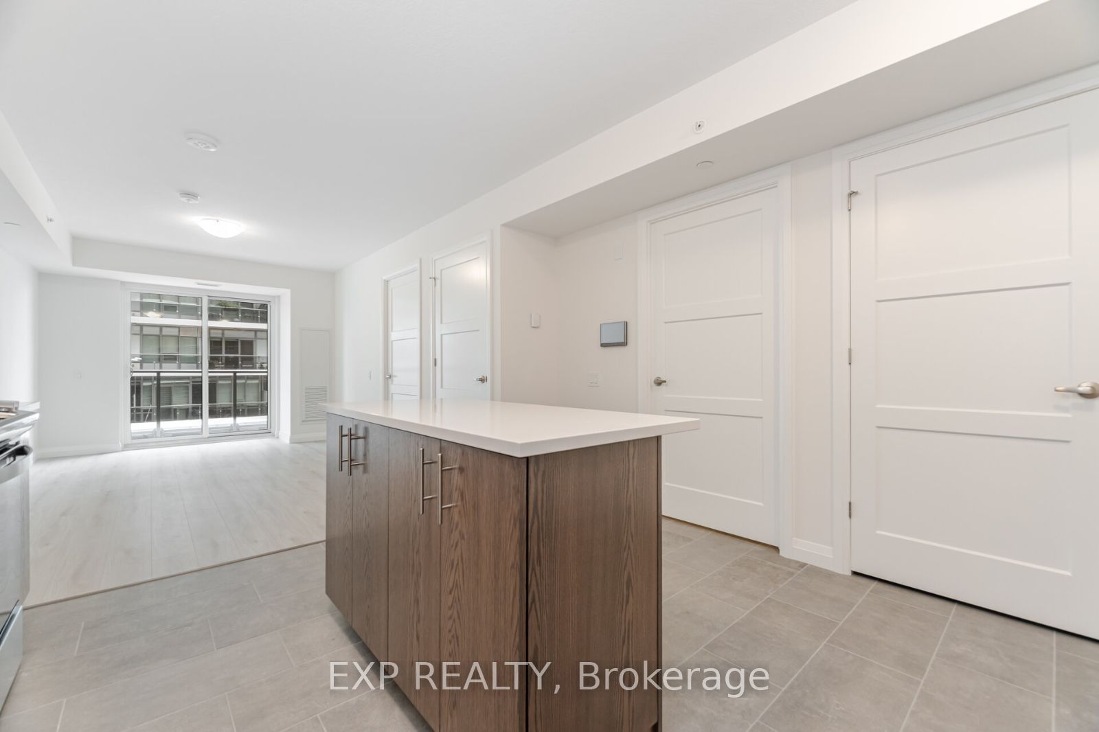 93 Arthur Street S 513 Property Photo 17