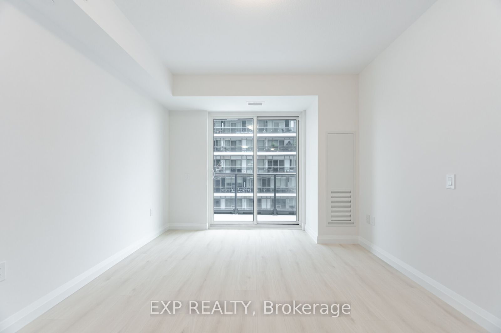 93 Arthur Street S 513 Property Photo 22