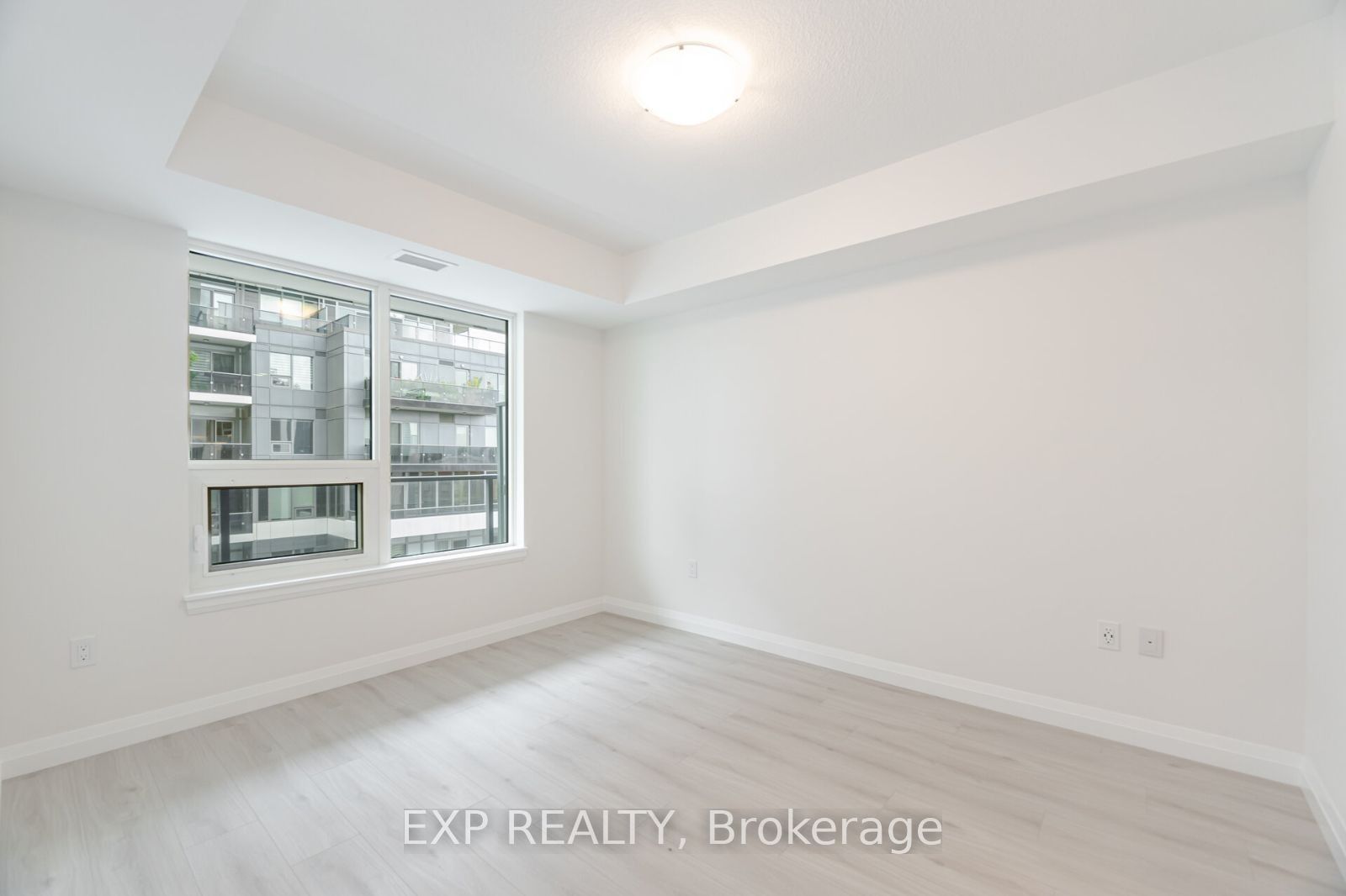 93 Arthur Street S 513 Property Photo 23