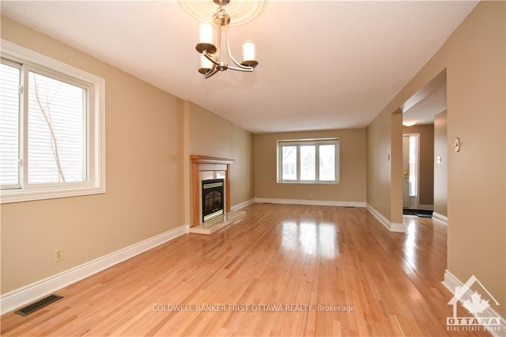 1883 Des Prairies Avenue Property Photo 13