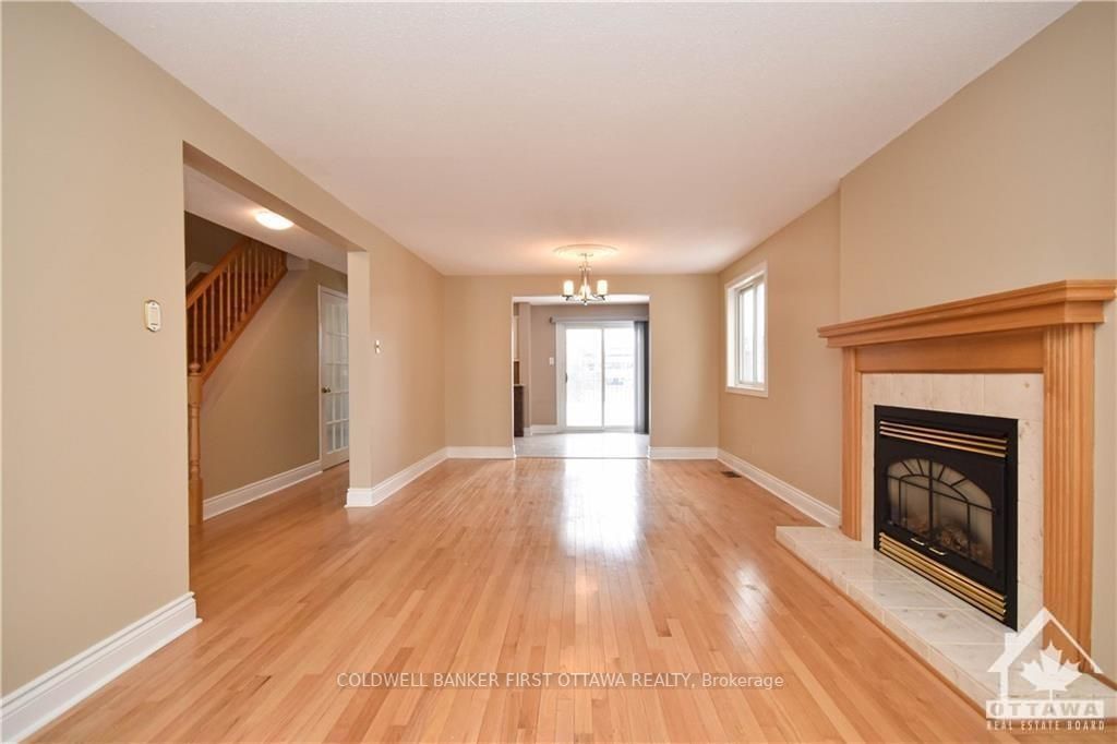 1883 Des Prairies Avenue Property Photo 15