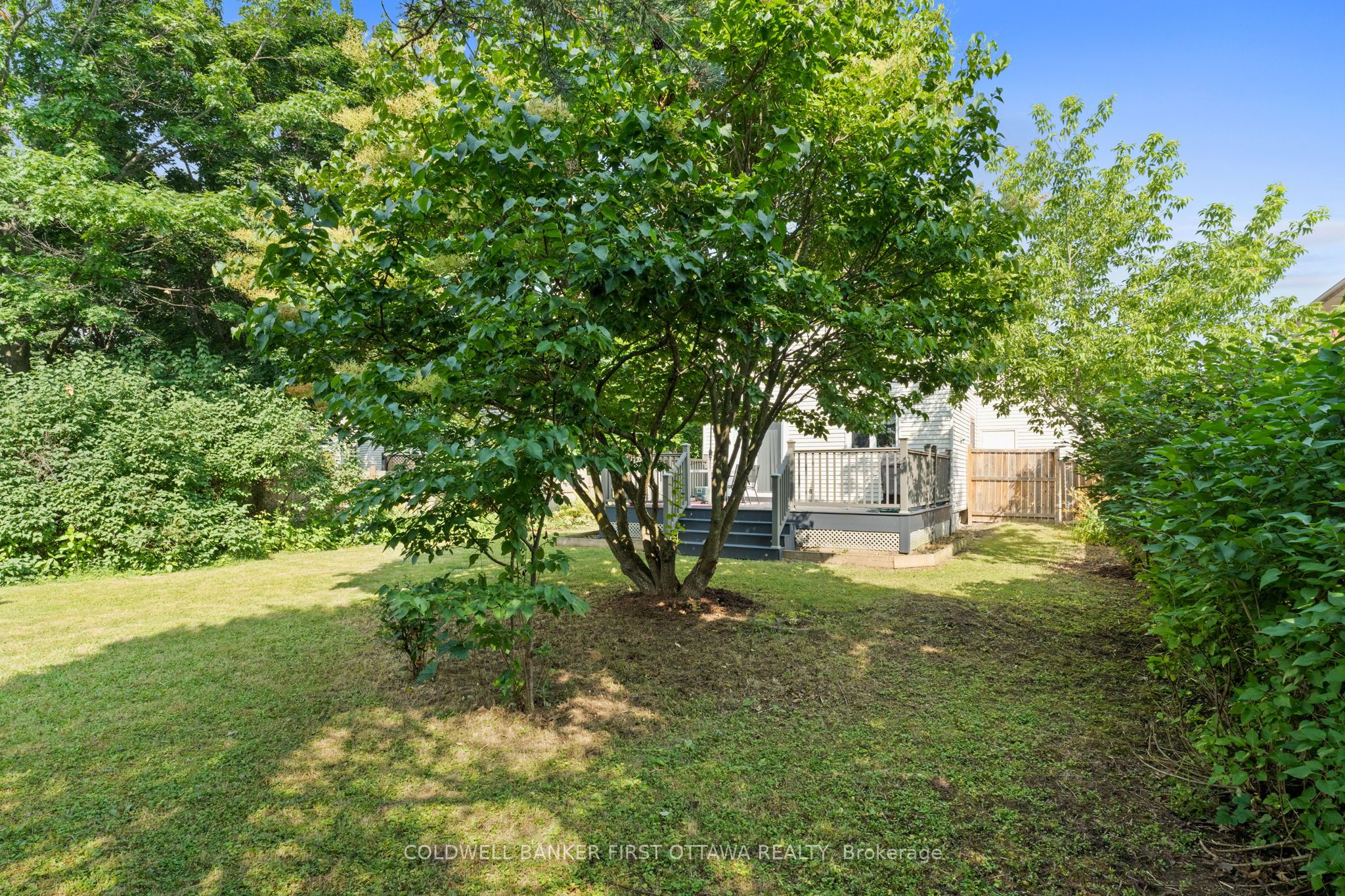 1883 Des Prairies Avenue Property Photo 29