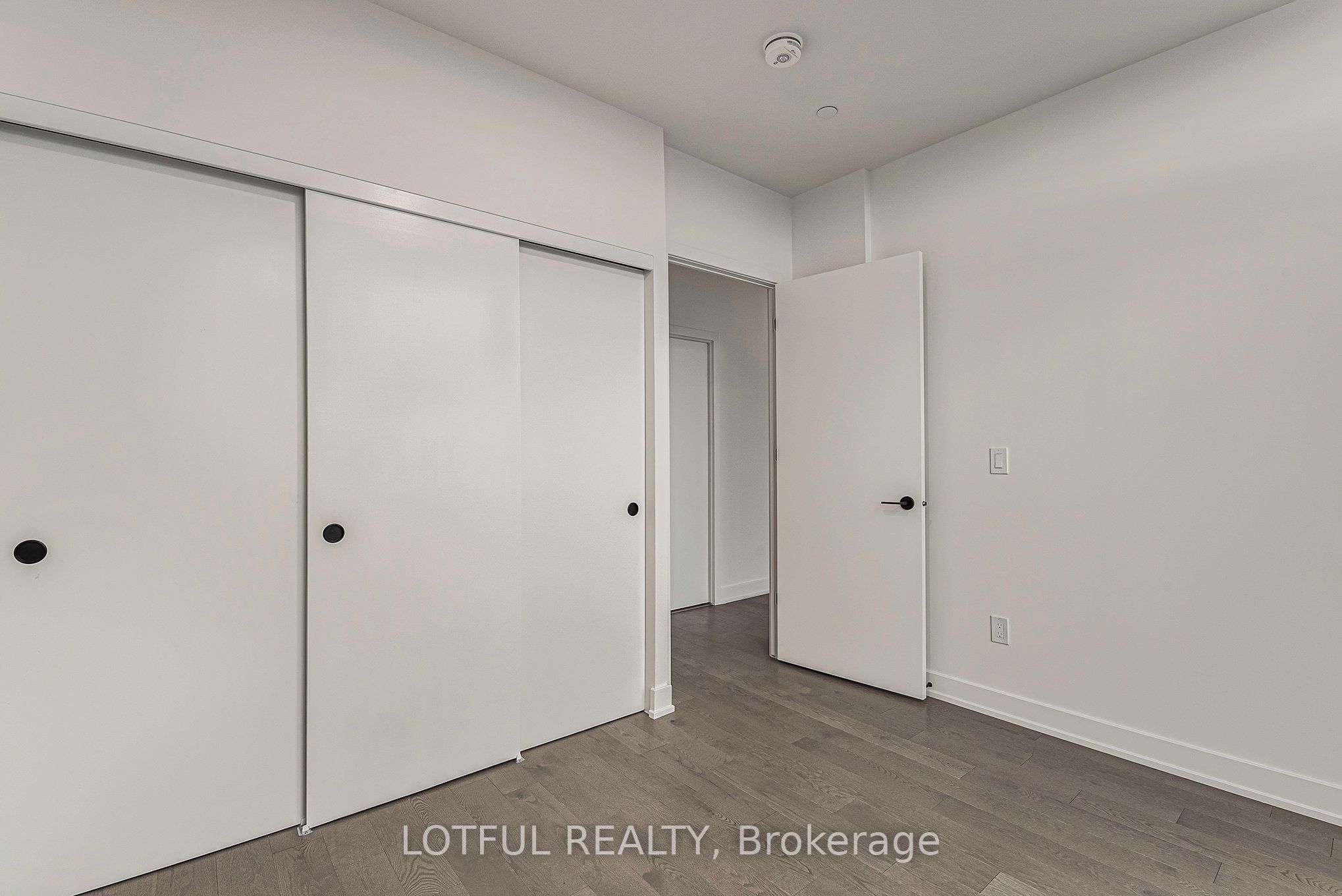 560 Rideau Street 1409 Property Photo 14