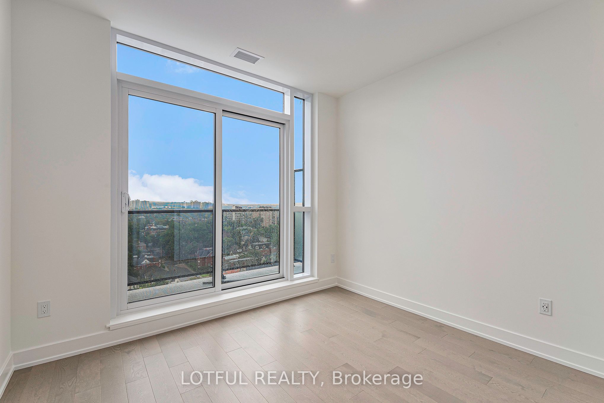 560 Rideau Street 1409 Property Photo 15