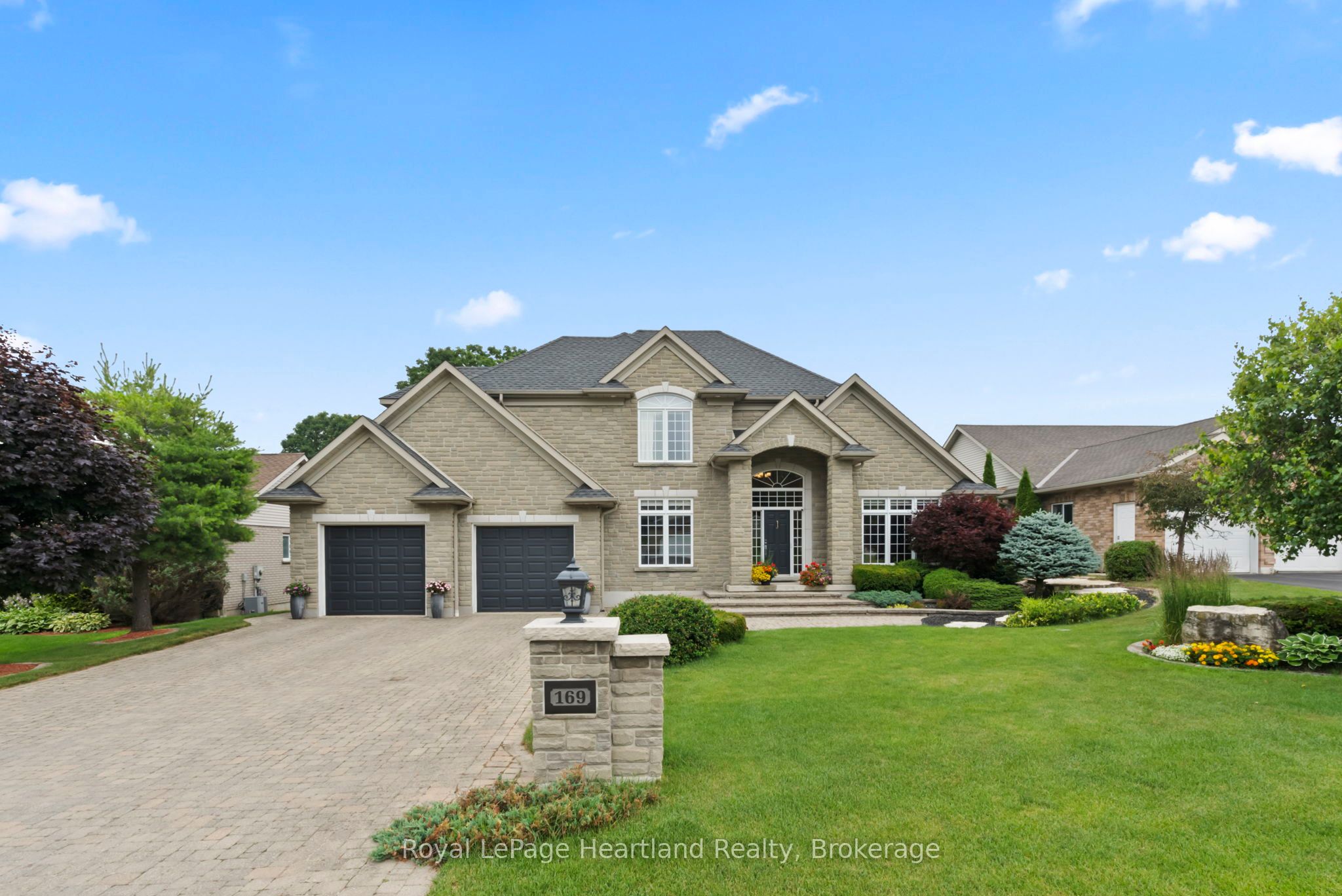169 Park Dr