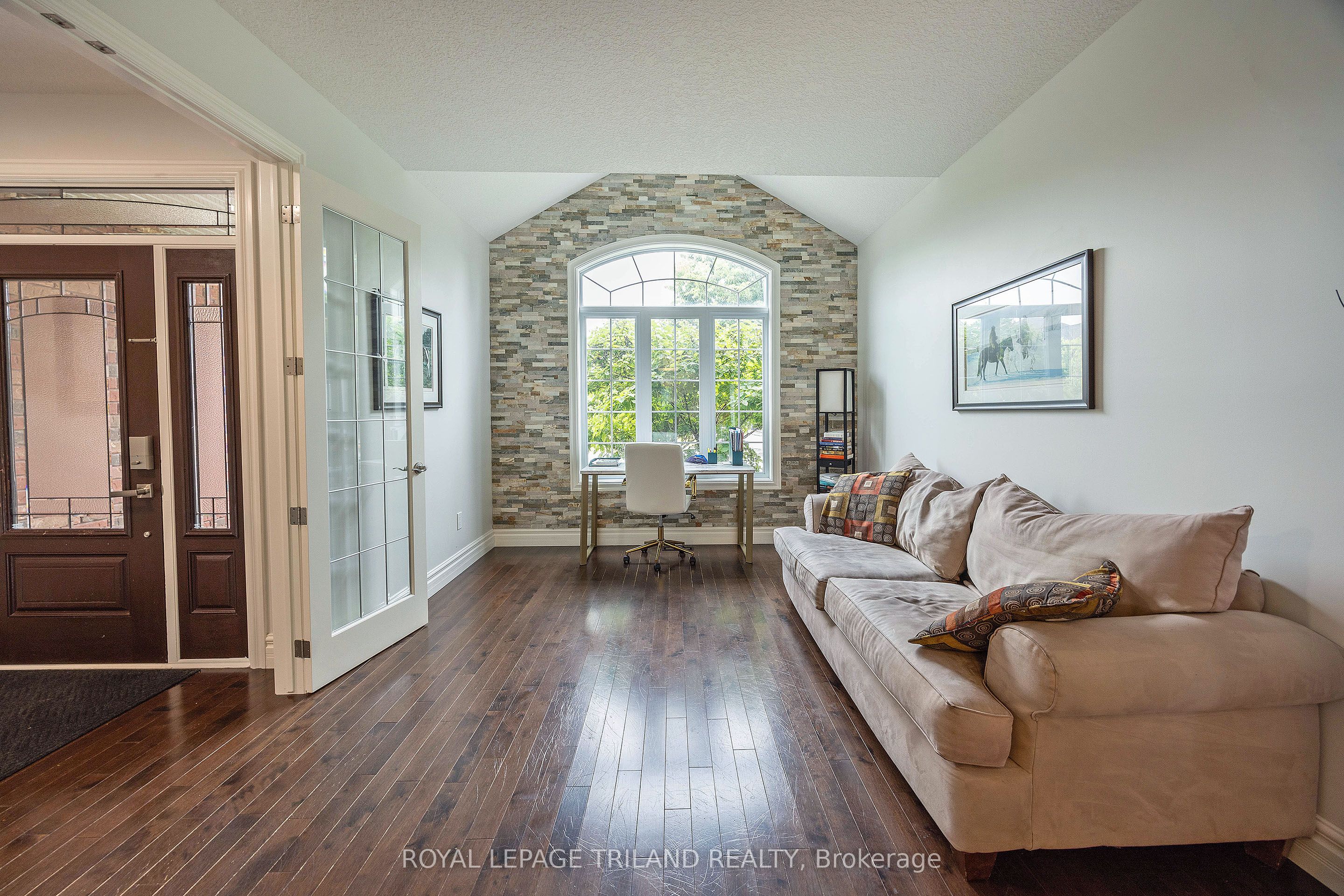 2091 Pennyroyal Street Property Photo 7