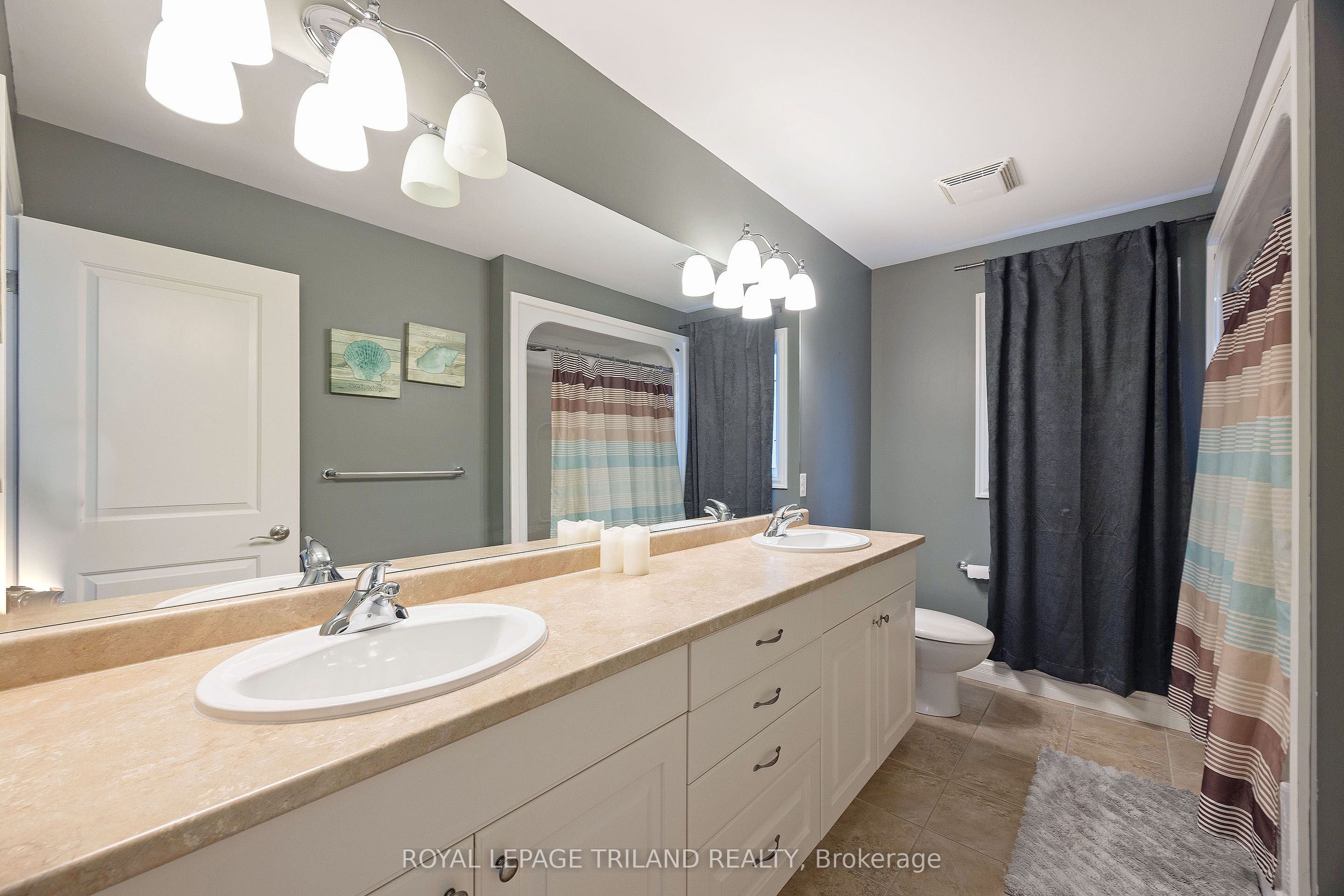 2091 Pennyroyal Street Property Photo 30