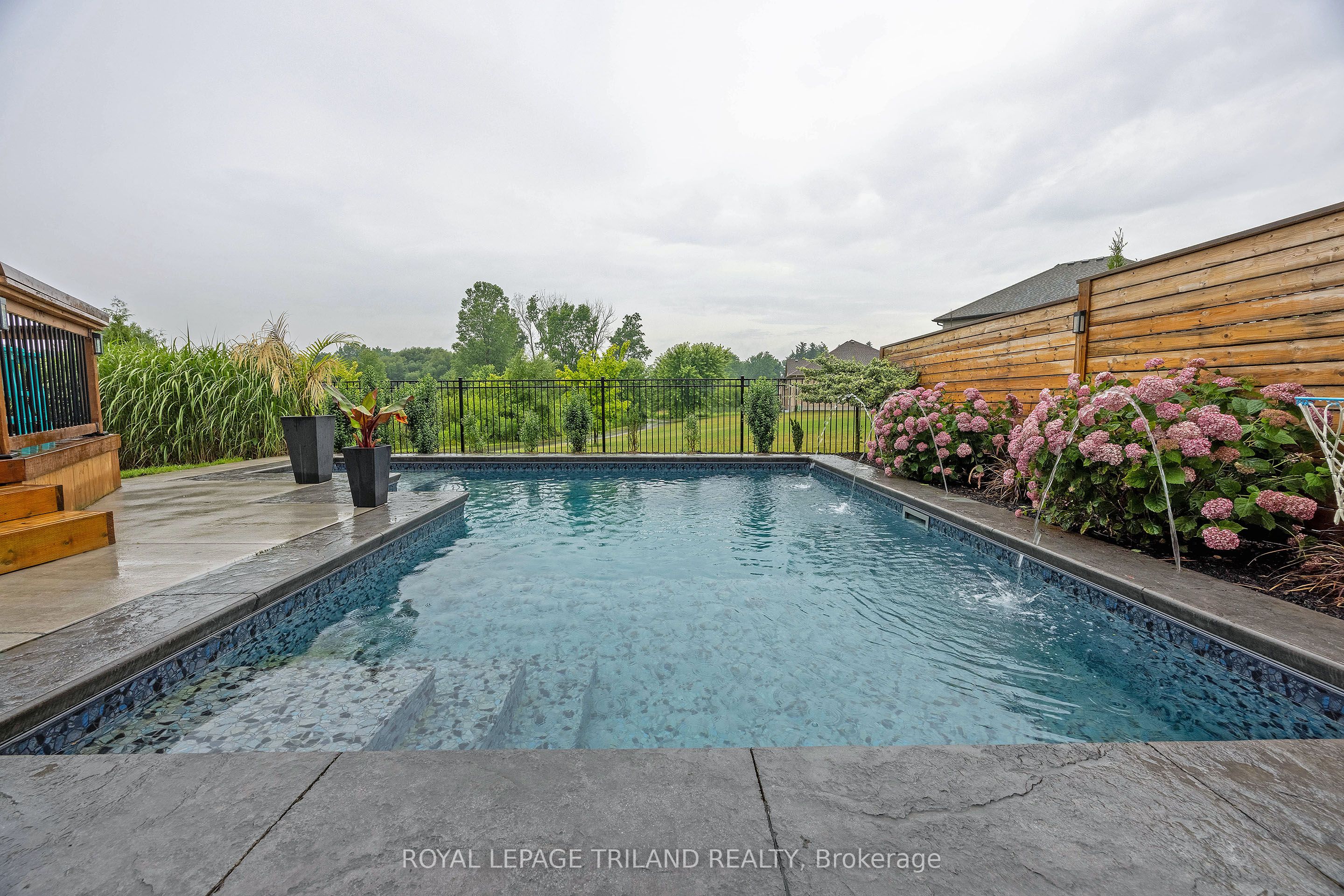 2091 Pennyroyal Street Property Photo 41