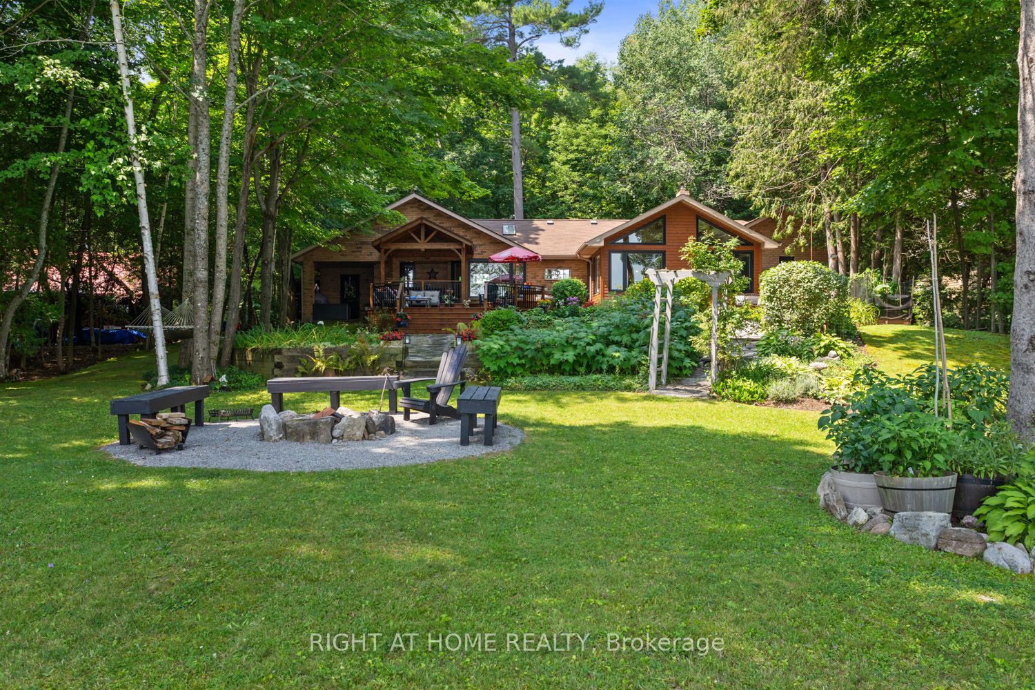 60 Mcgregor Drive Property Photo 33