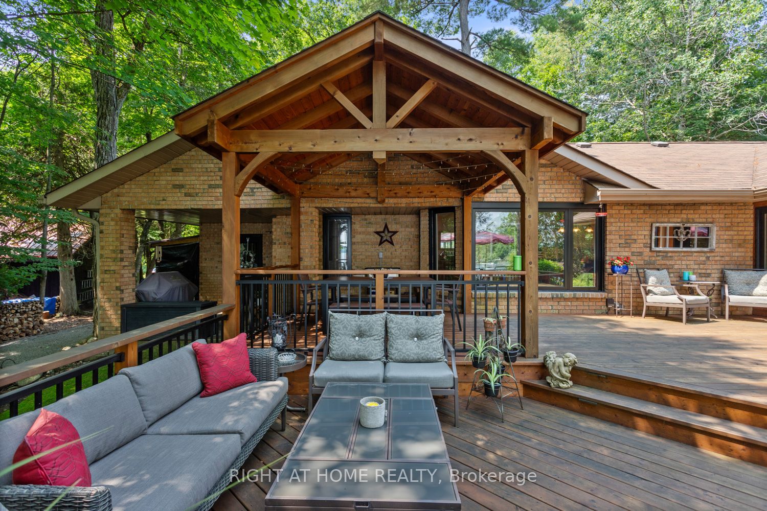 60 Mcgregor Drive Property Photo 37