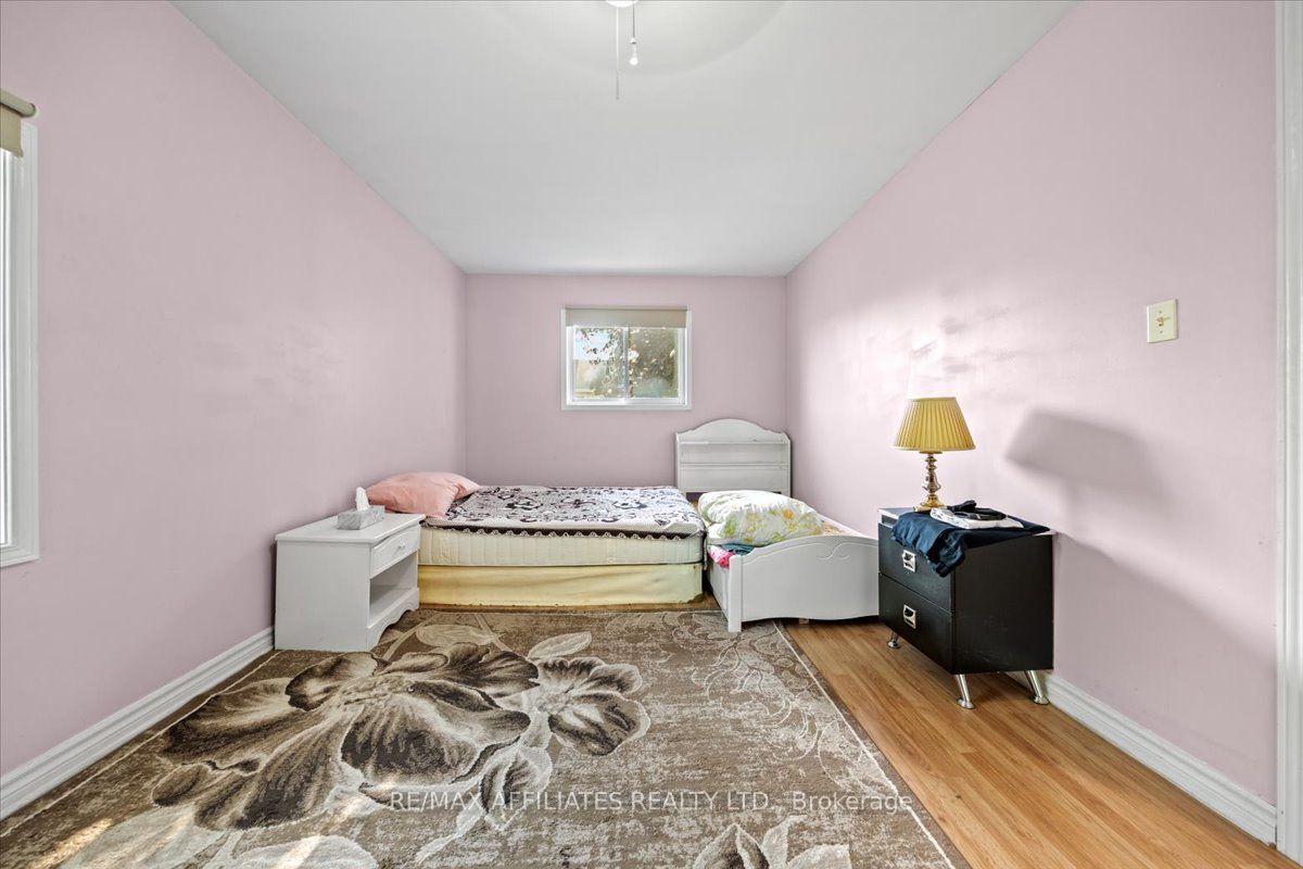 310 Shakespeare Street Property Photo 17