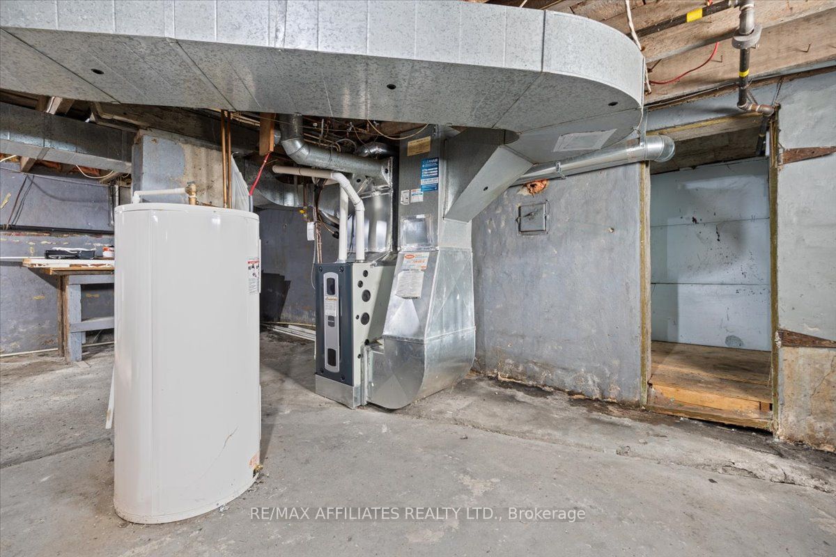 310 Shakespeare Street Property Photo 20