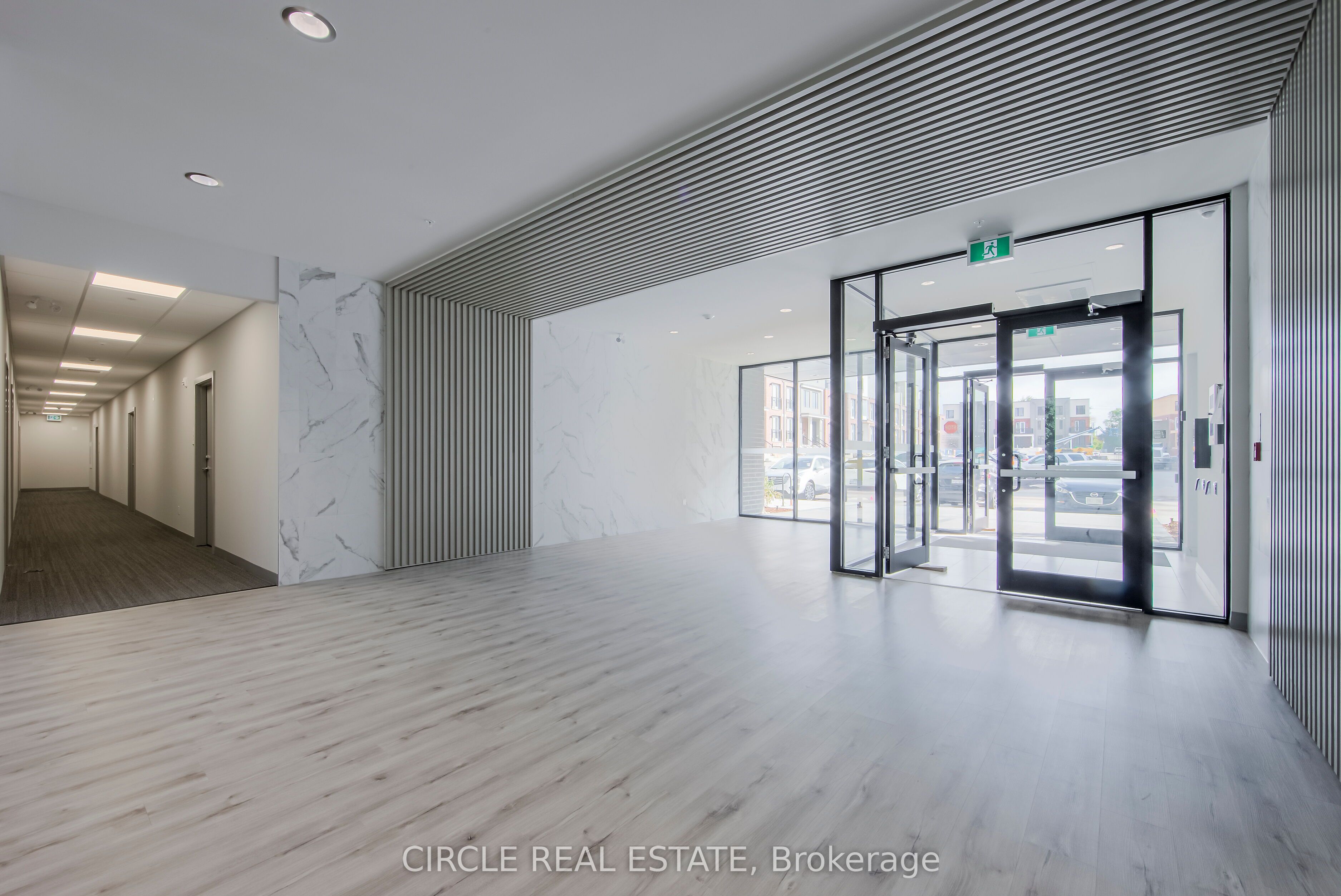 103 Roger Street 607 Property Photo 4