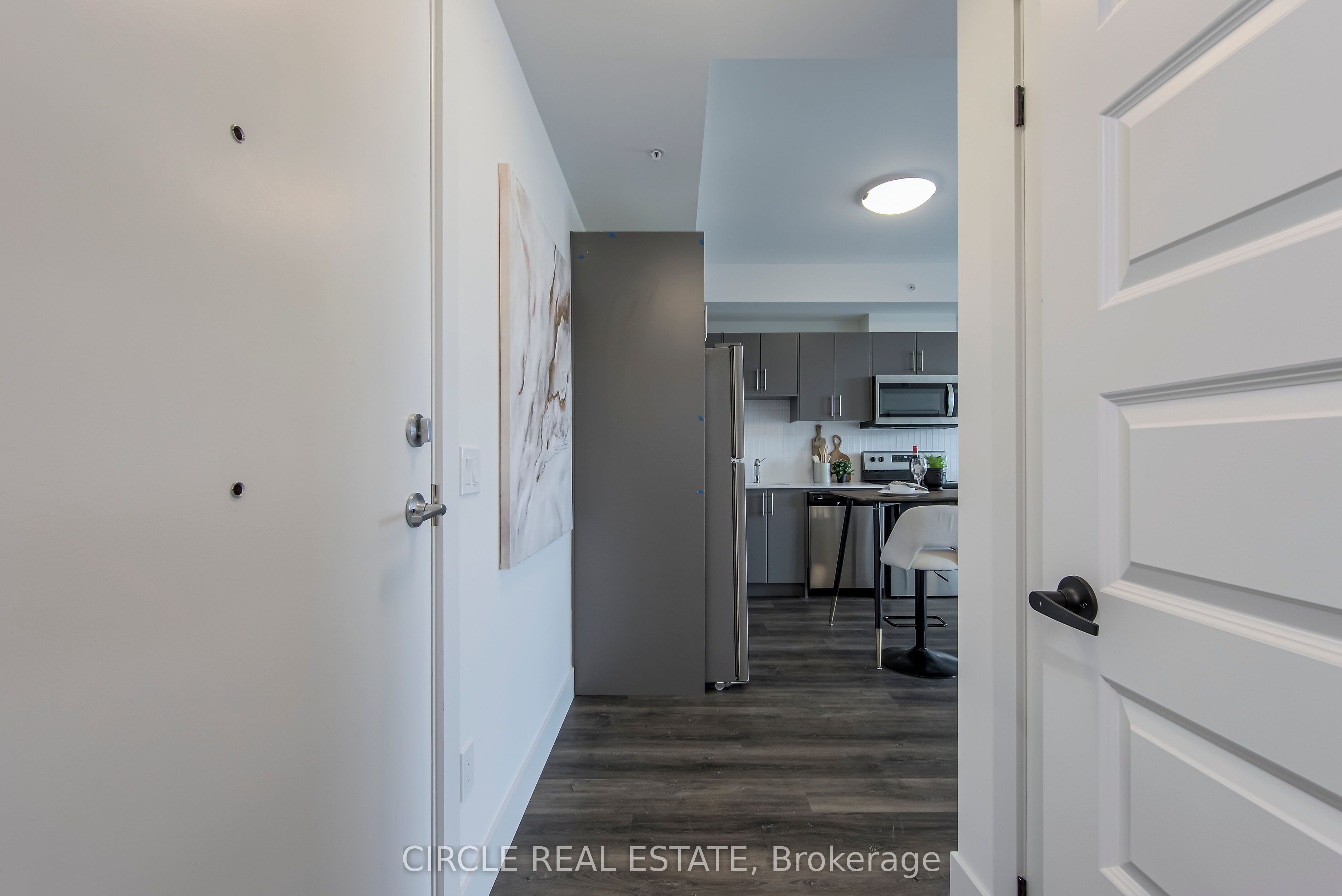 103 Roger Street 607 Property Photo 8